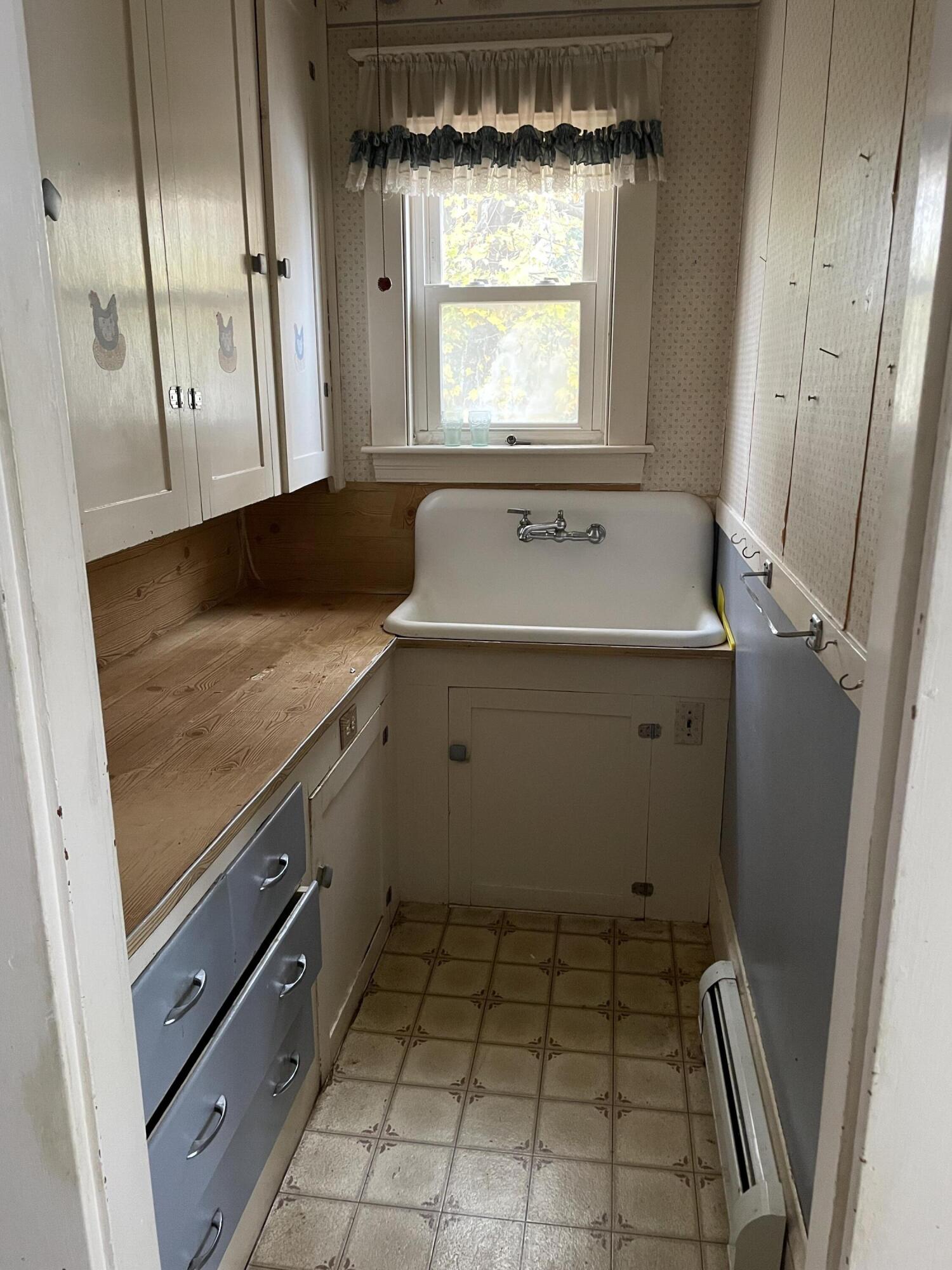 214 Lincoln Avenue Property Photo 13