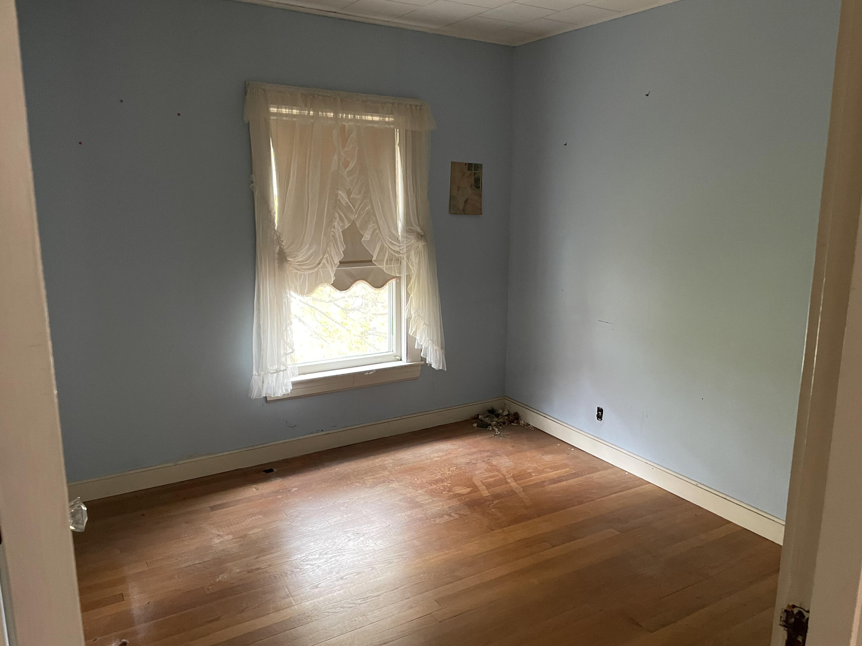 214 Lincoln Avenue Property Photo 21