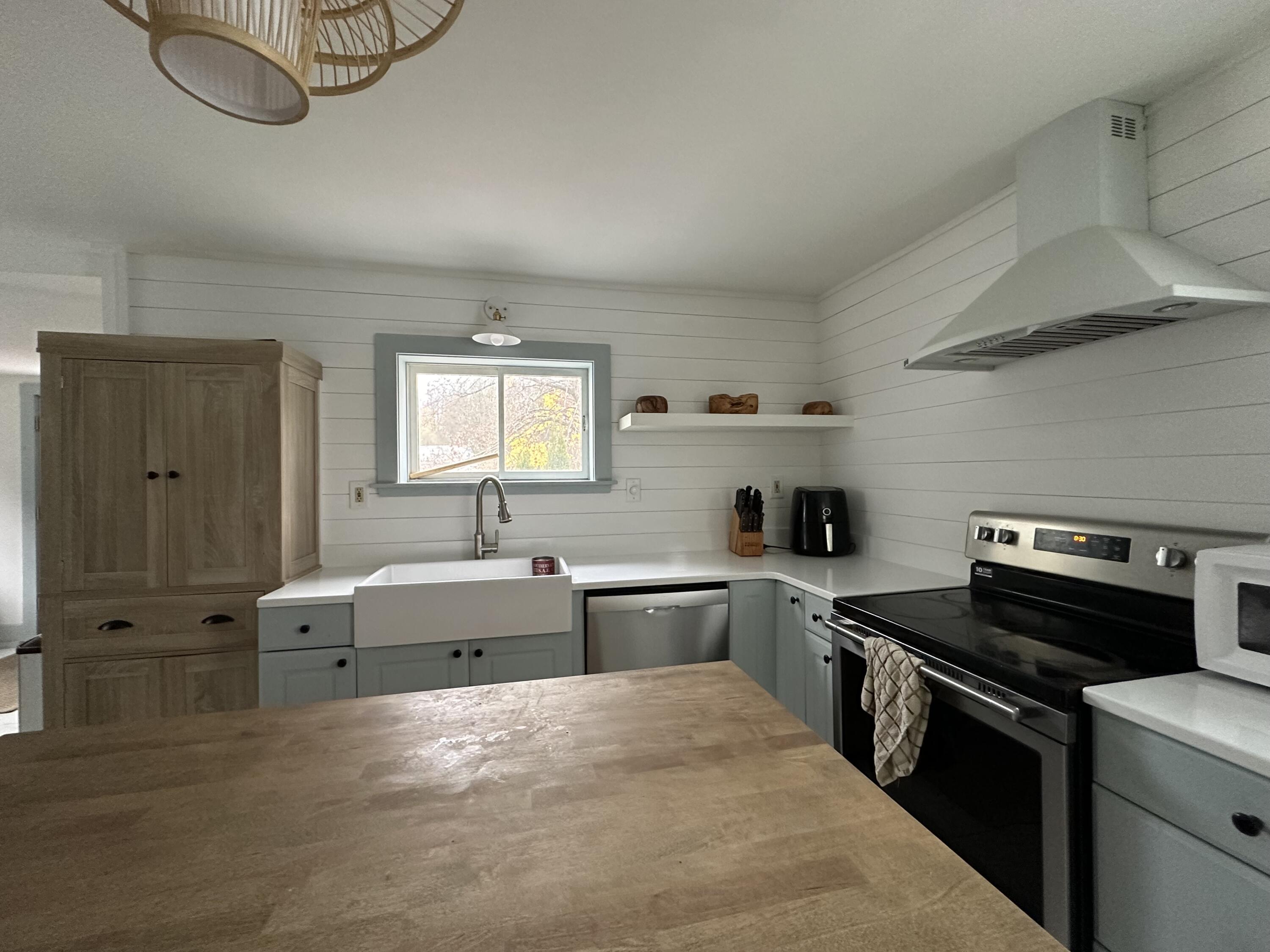18 Simmons Street Property Photo 22