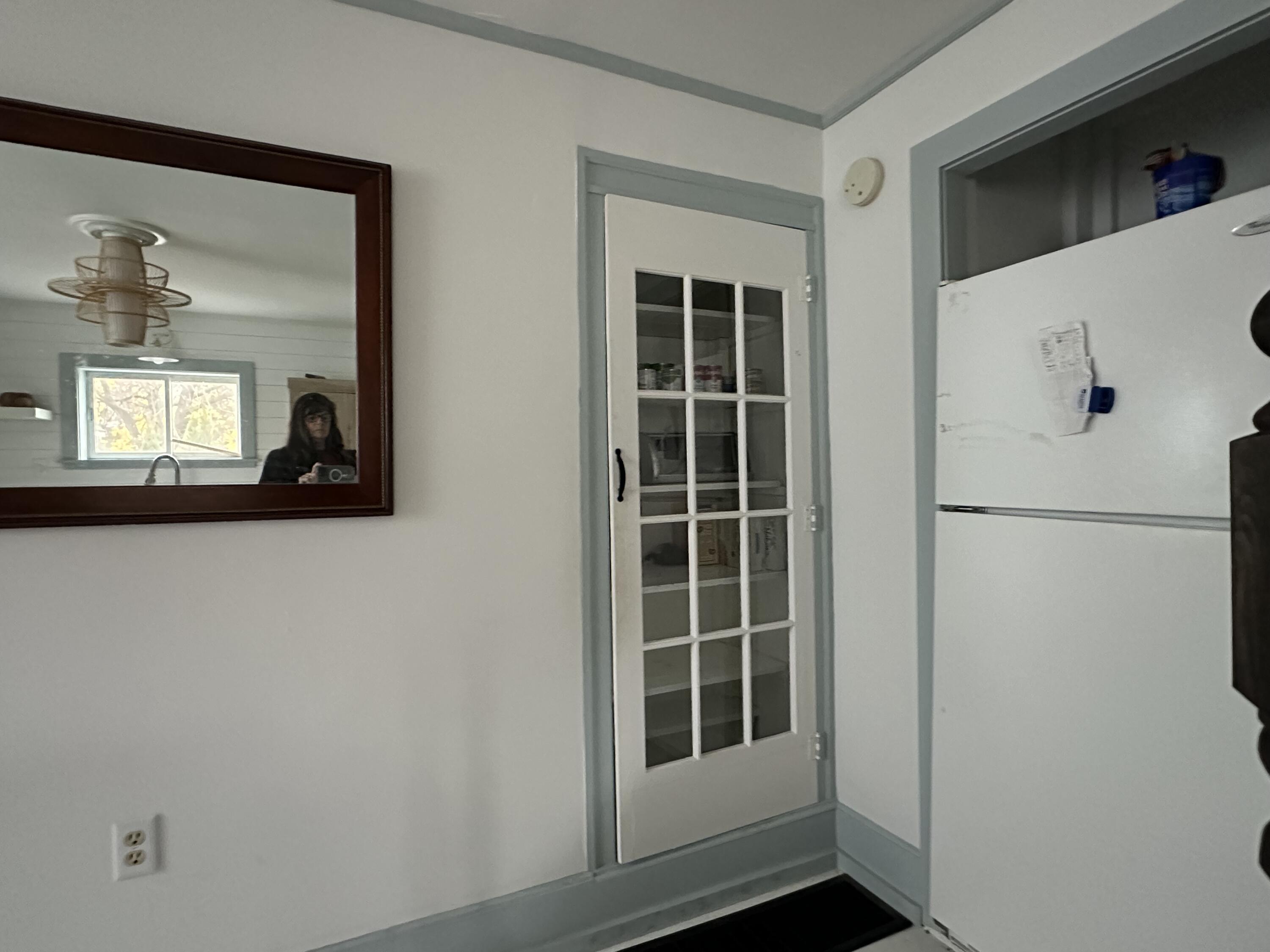 18 Simmons Street Property Photo 23