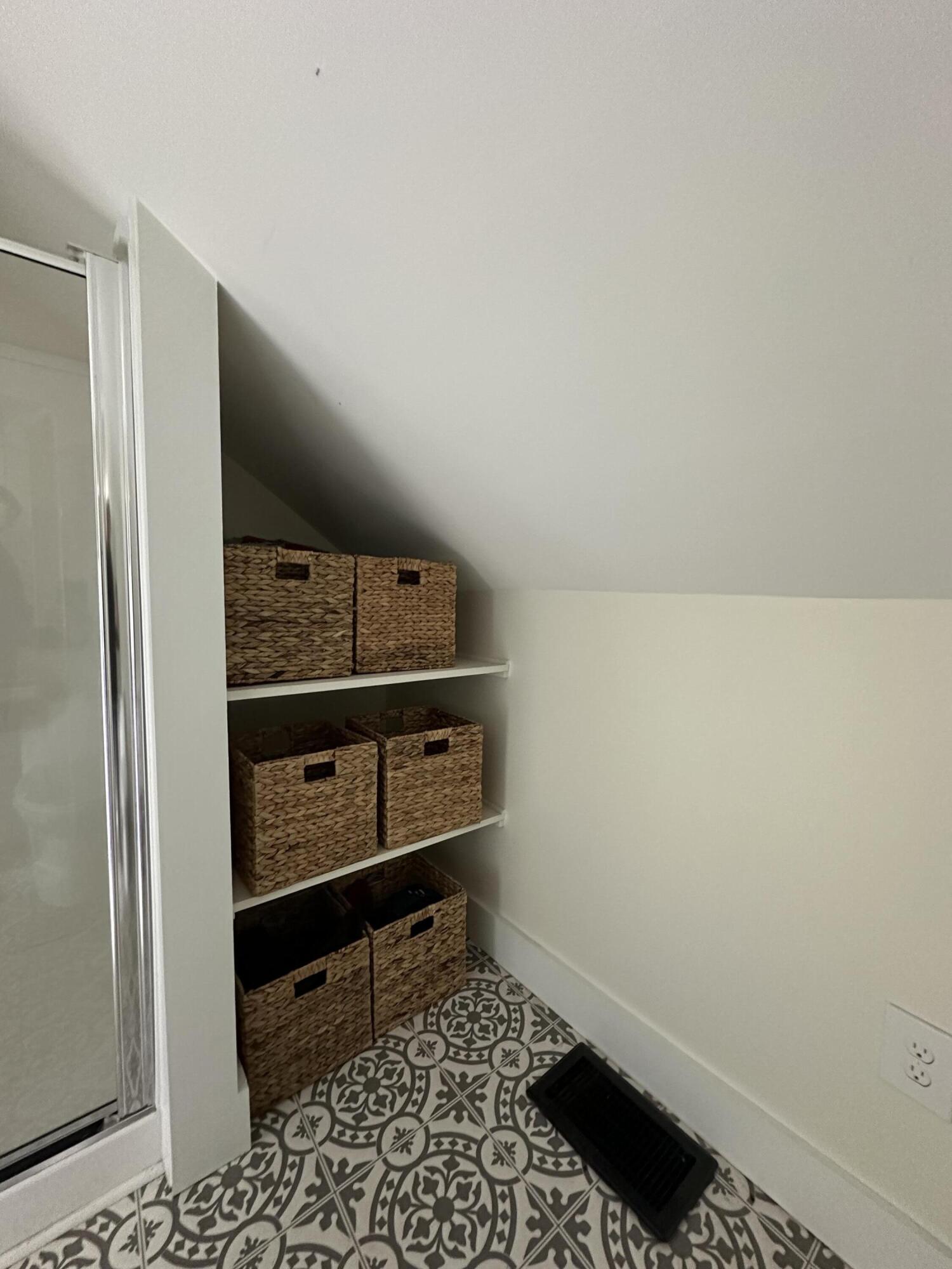 18 Simmons Street Property Photo 47