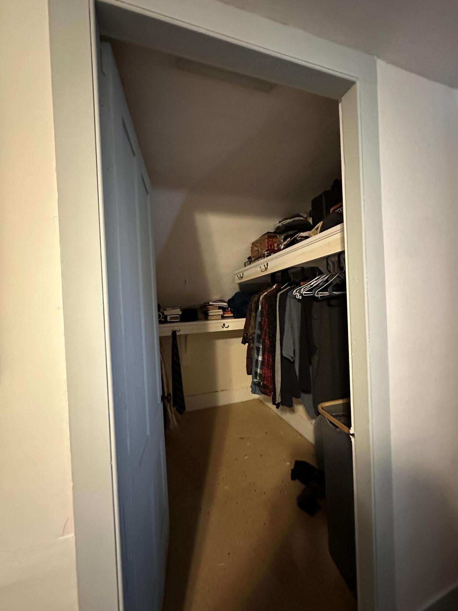 18 Simmons Street Property Photo 51