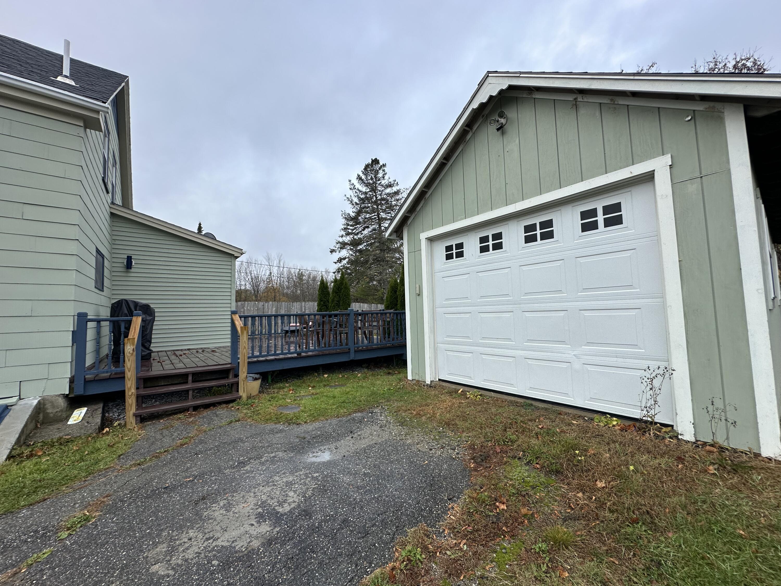 18 Simmons Street Property Photo 64