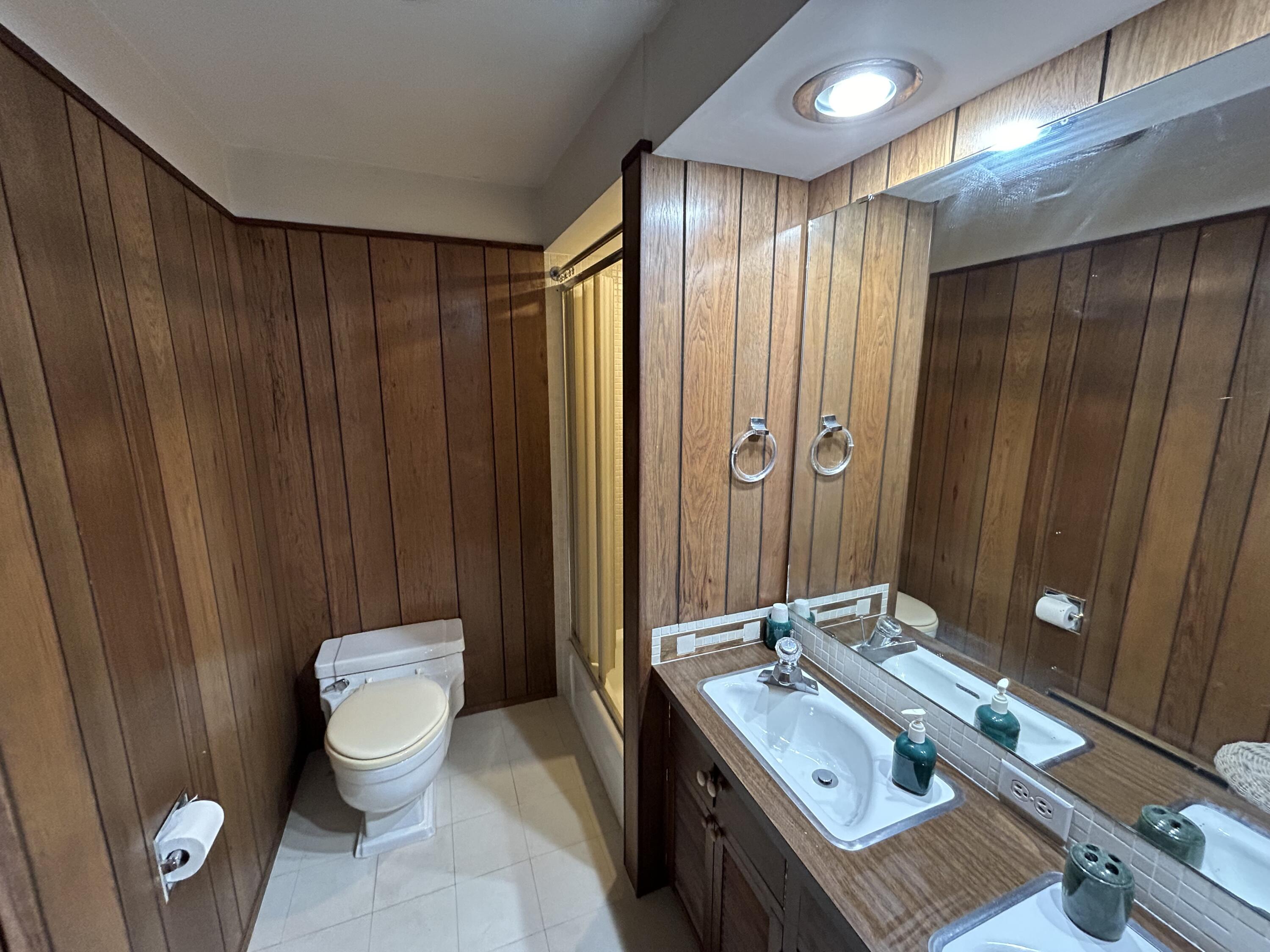 210 Augusta Road Property Photo 27