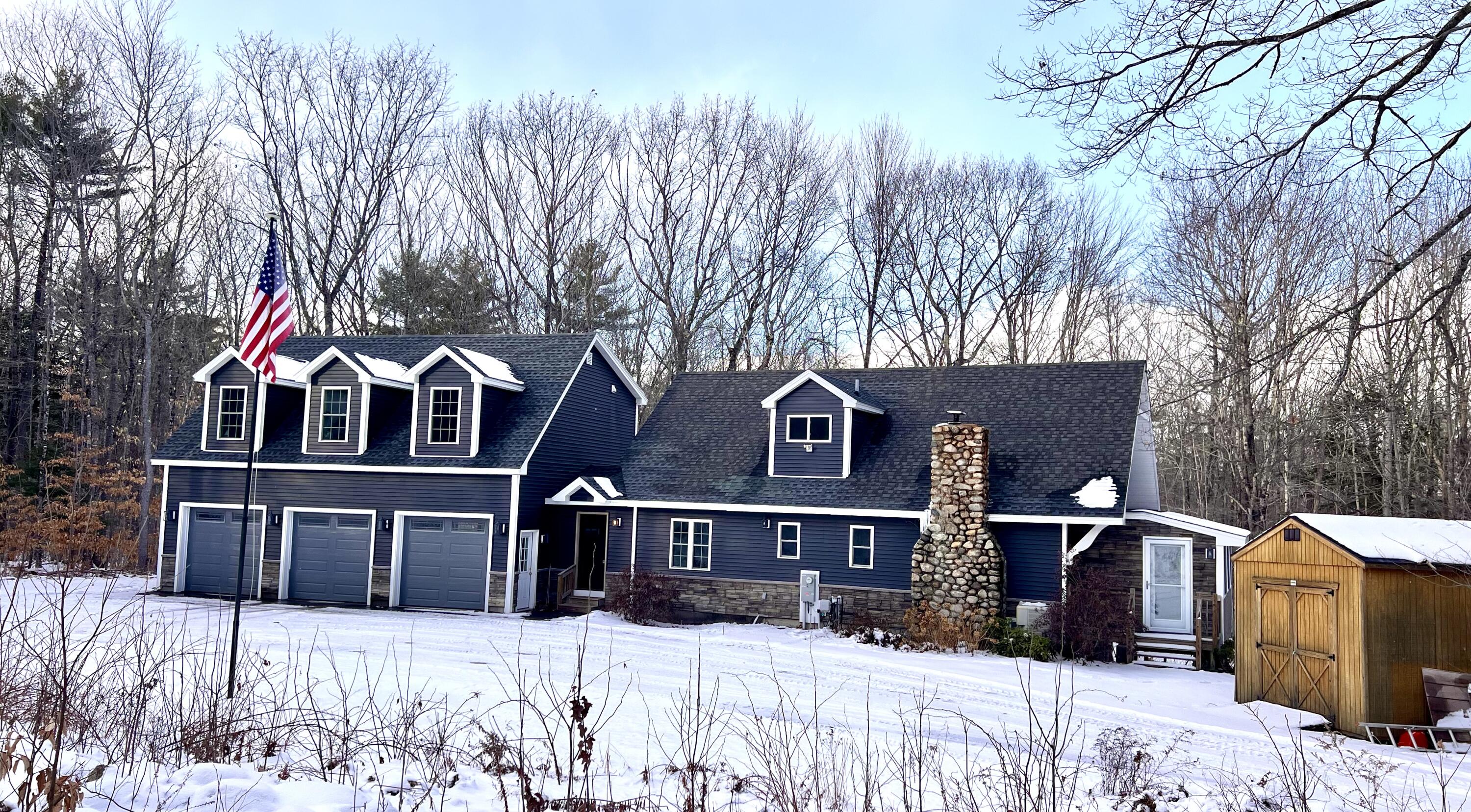 152 Thompson Lake Shores Road Property Photo
