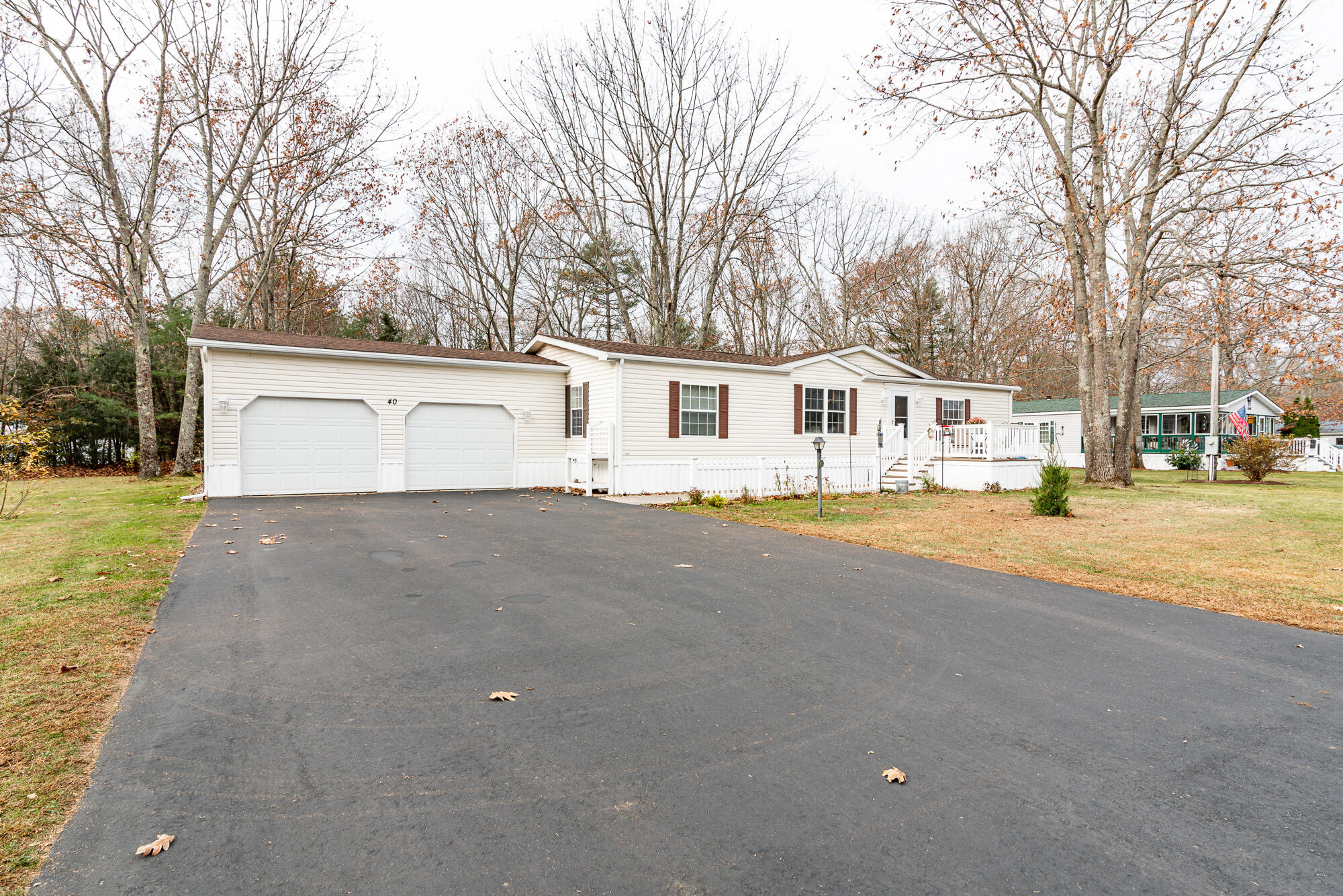 40 Lady Slipper Lane Property Photo 1