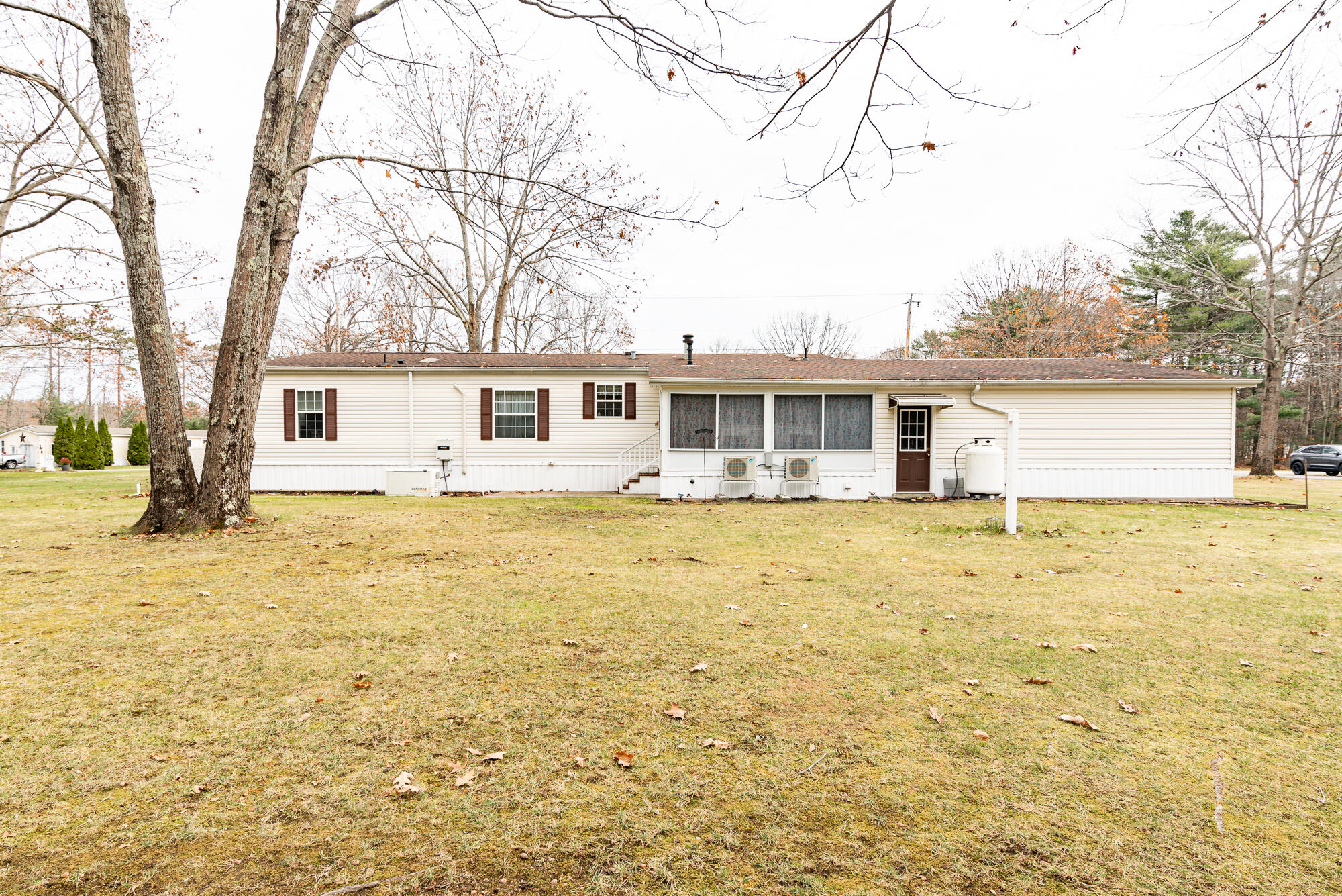 40 Lady Slipper Lane Property Photo 2
