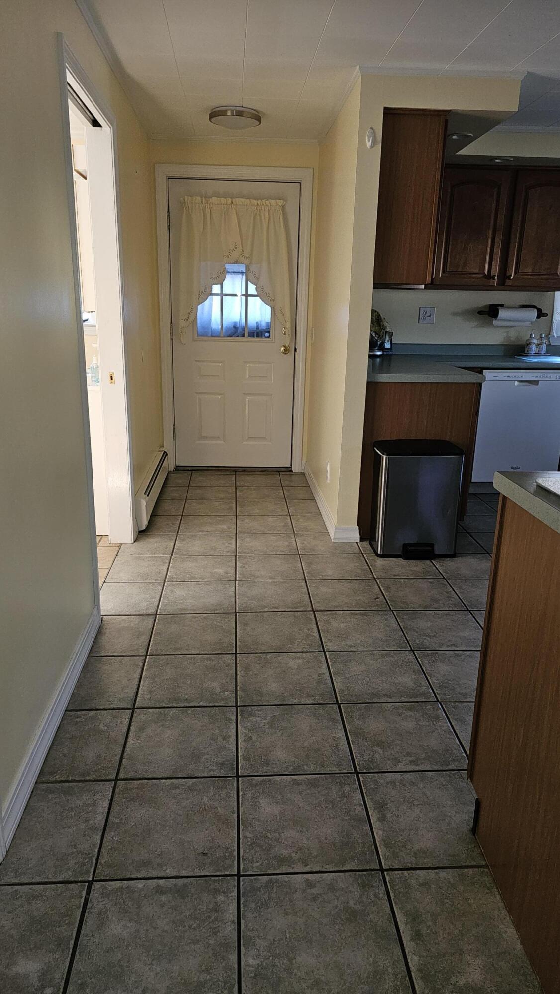 880 Minot Avenue Property Photo 12