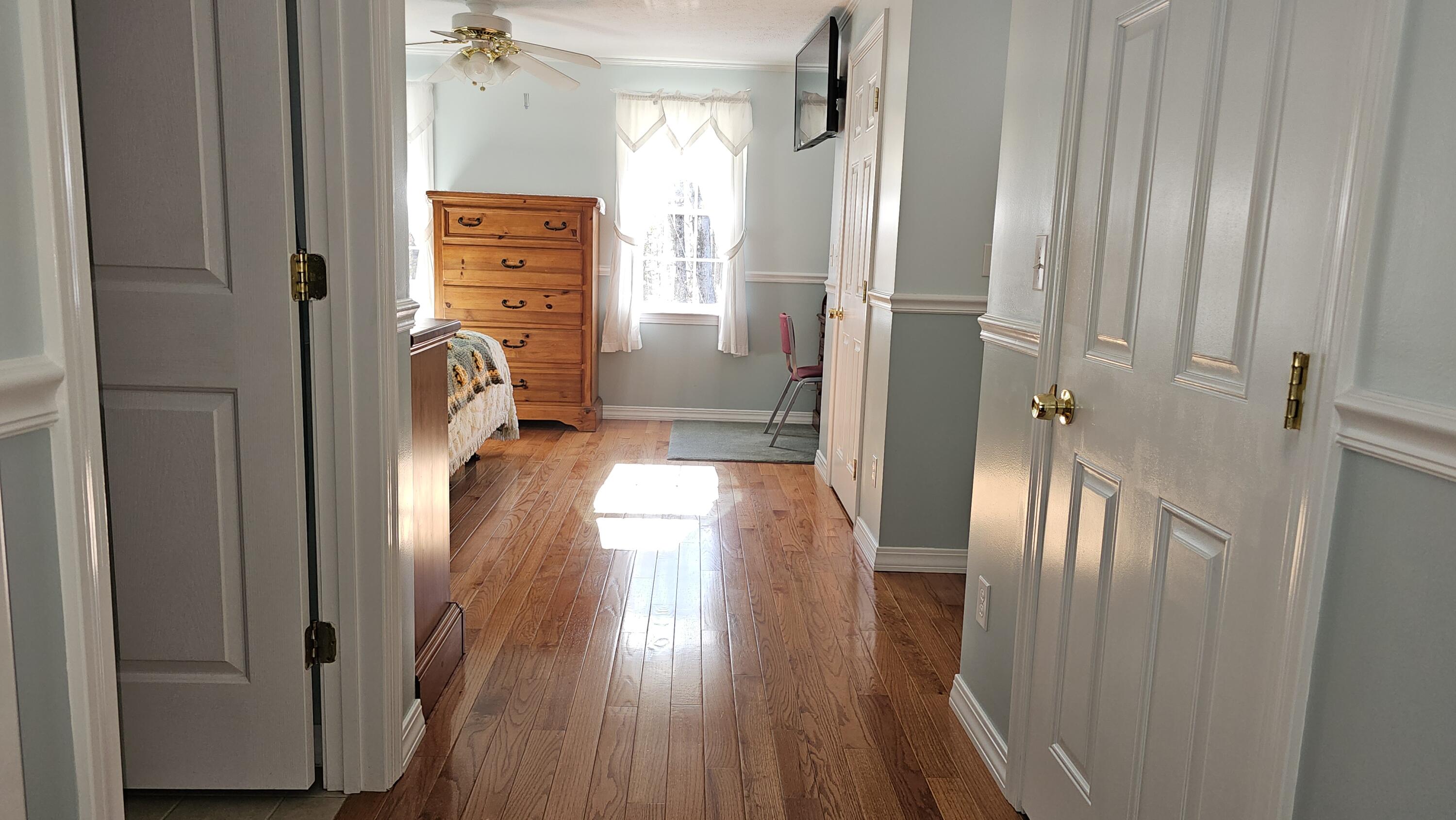 880 Minot Avenue Property Photo 17