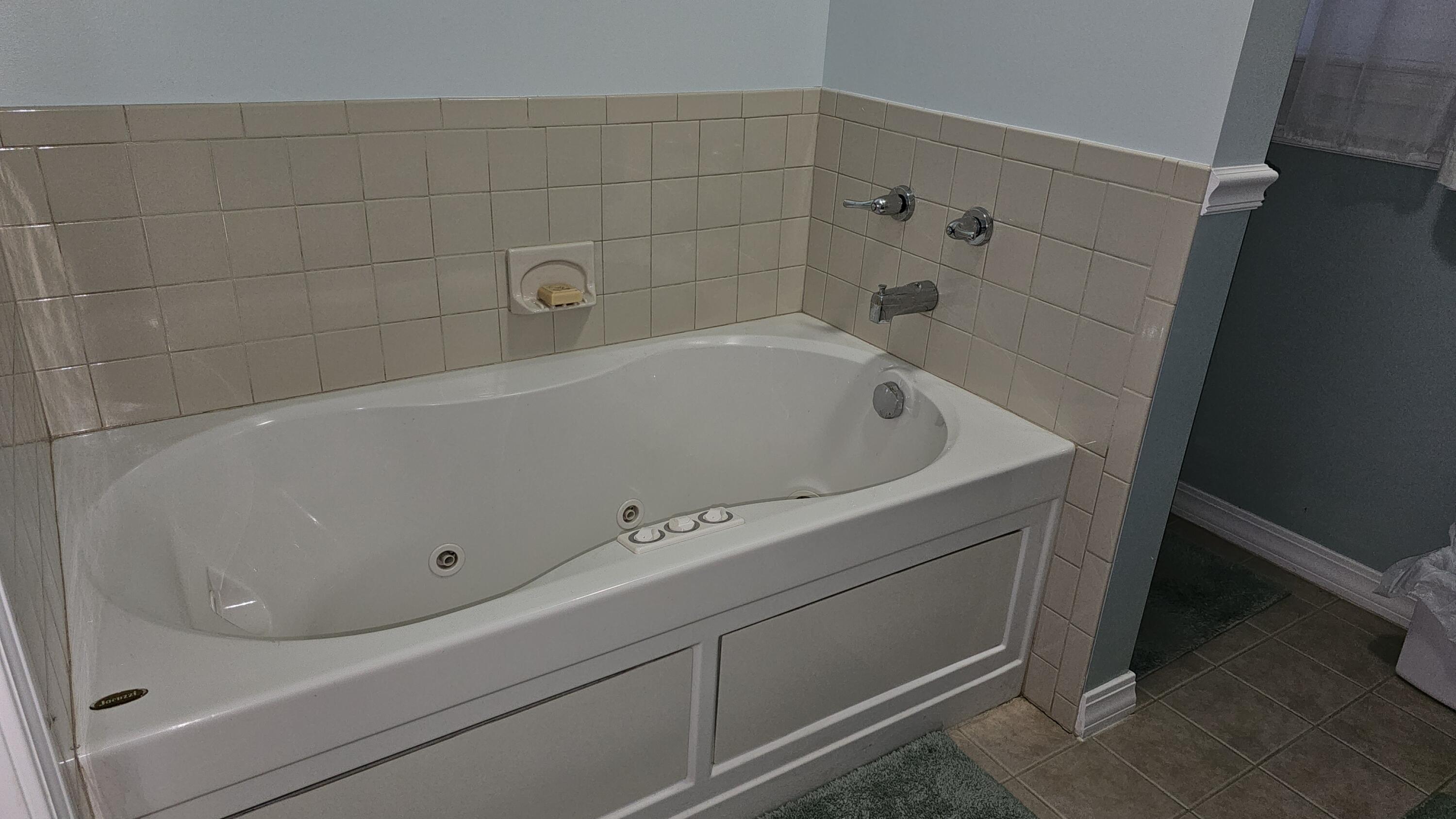 880 Minot Avenue Property Photo 22