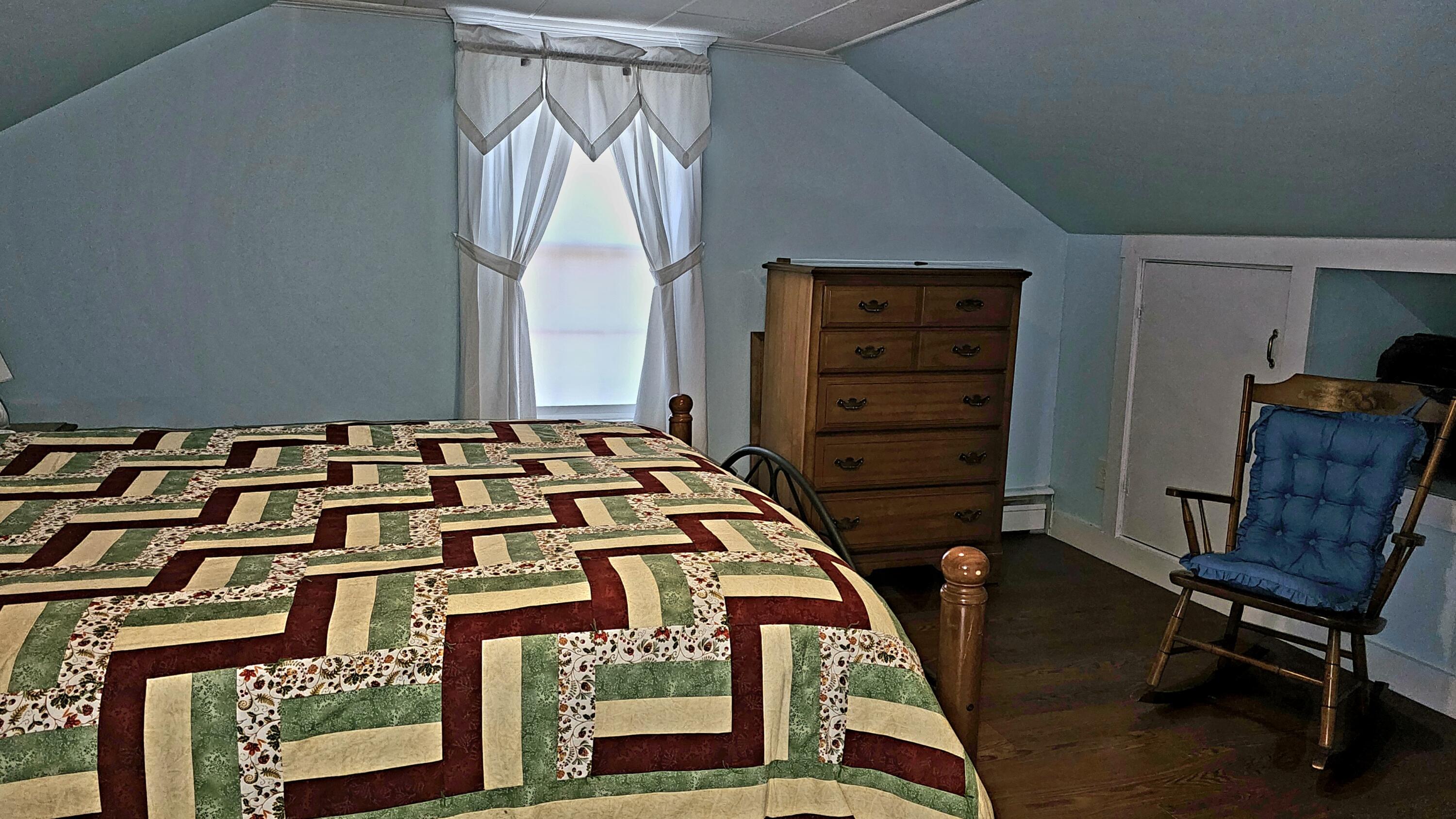 880 Minot Avenue Property Photo 31