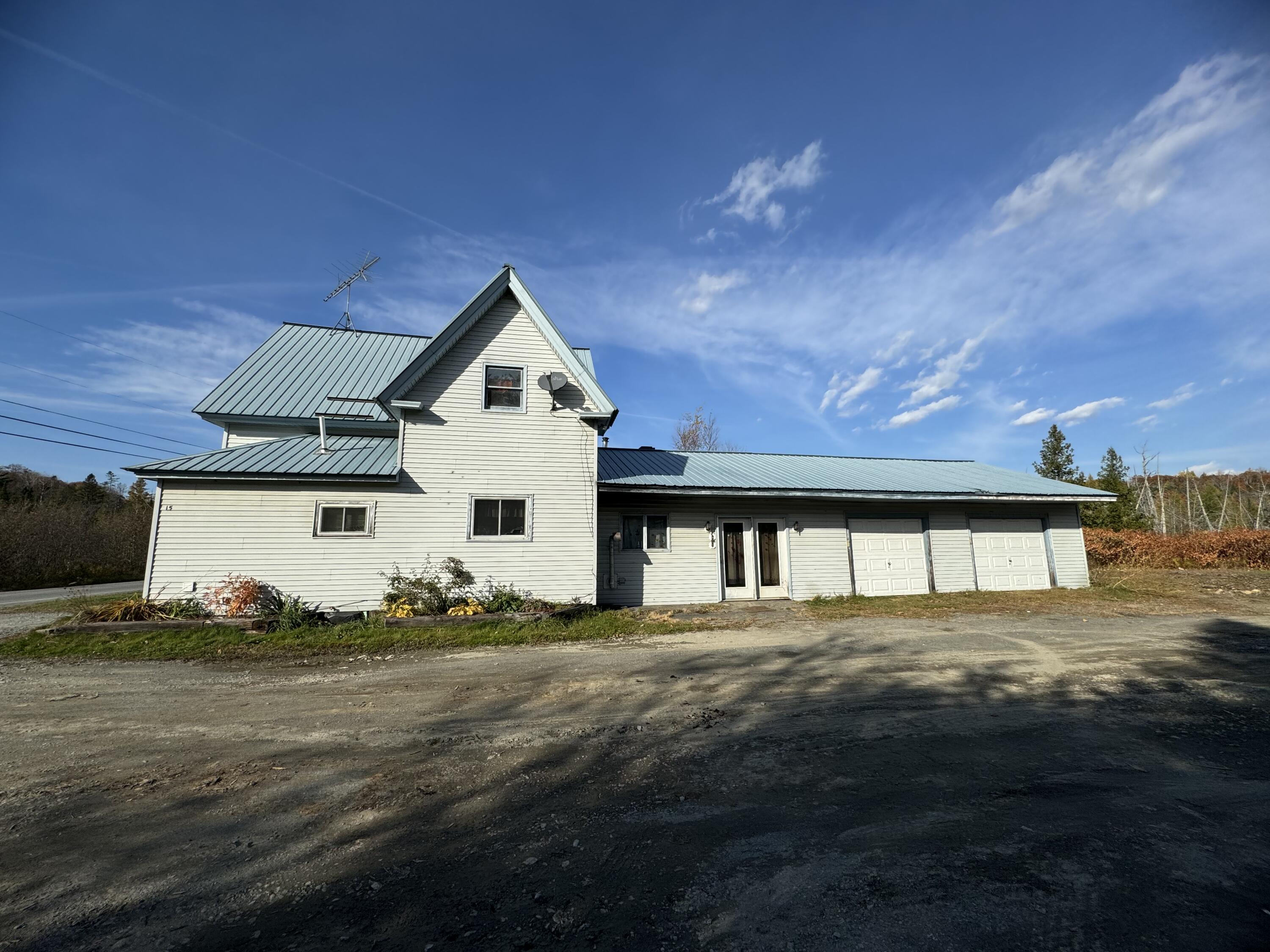 15 Blaine Avenue Property Photo 12