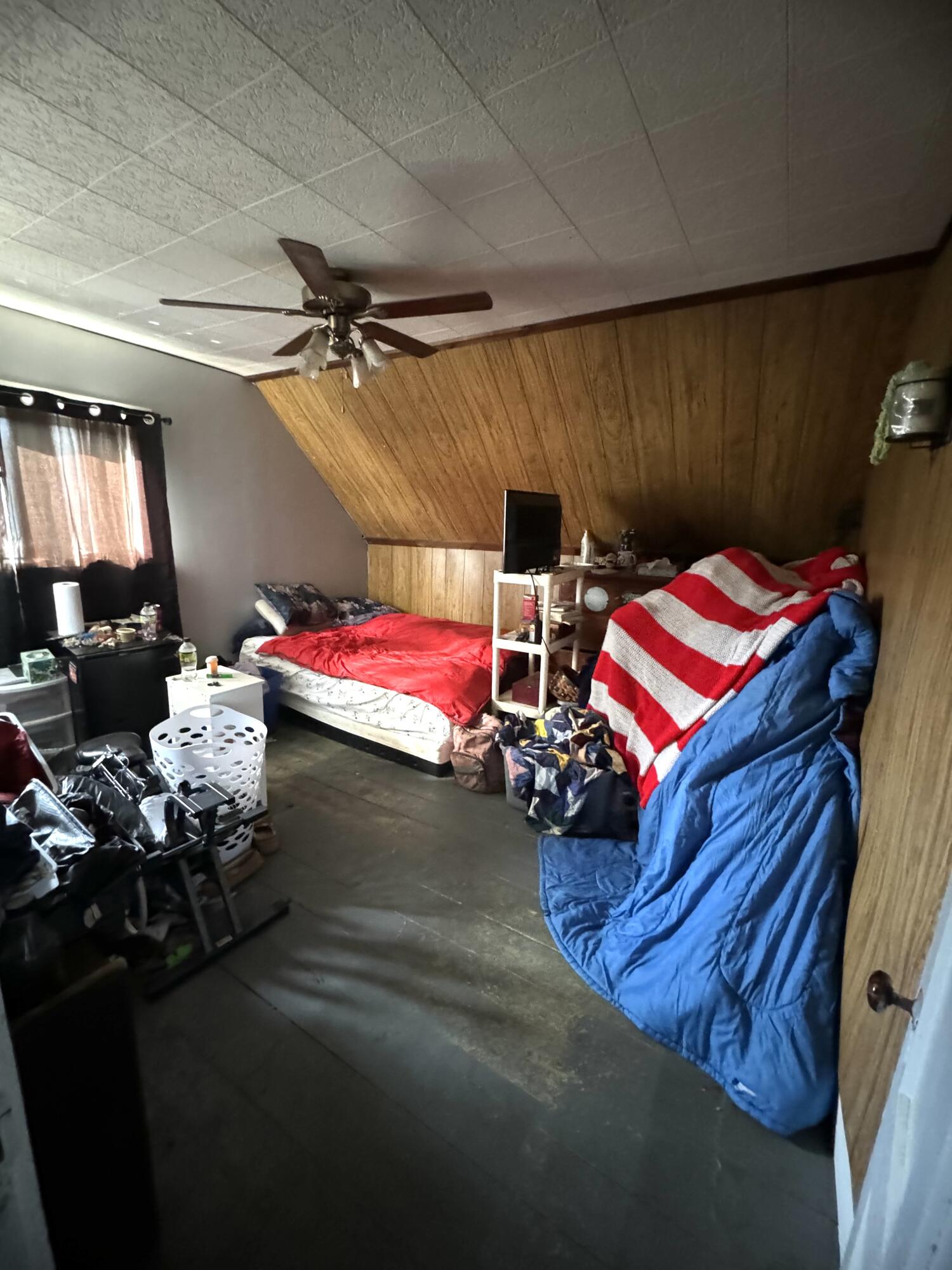 15 Blaine Avenue Property Photo 35