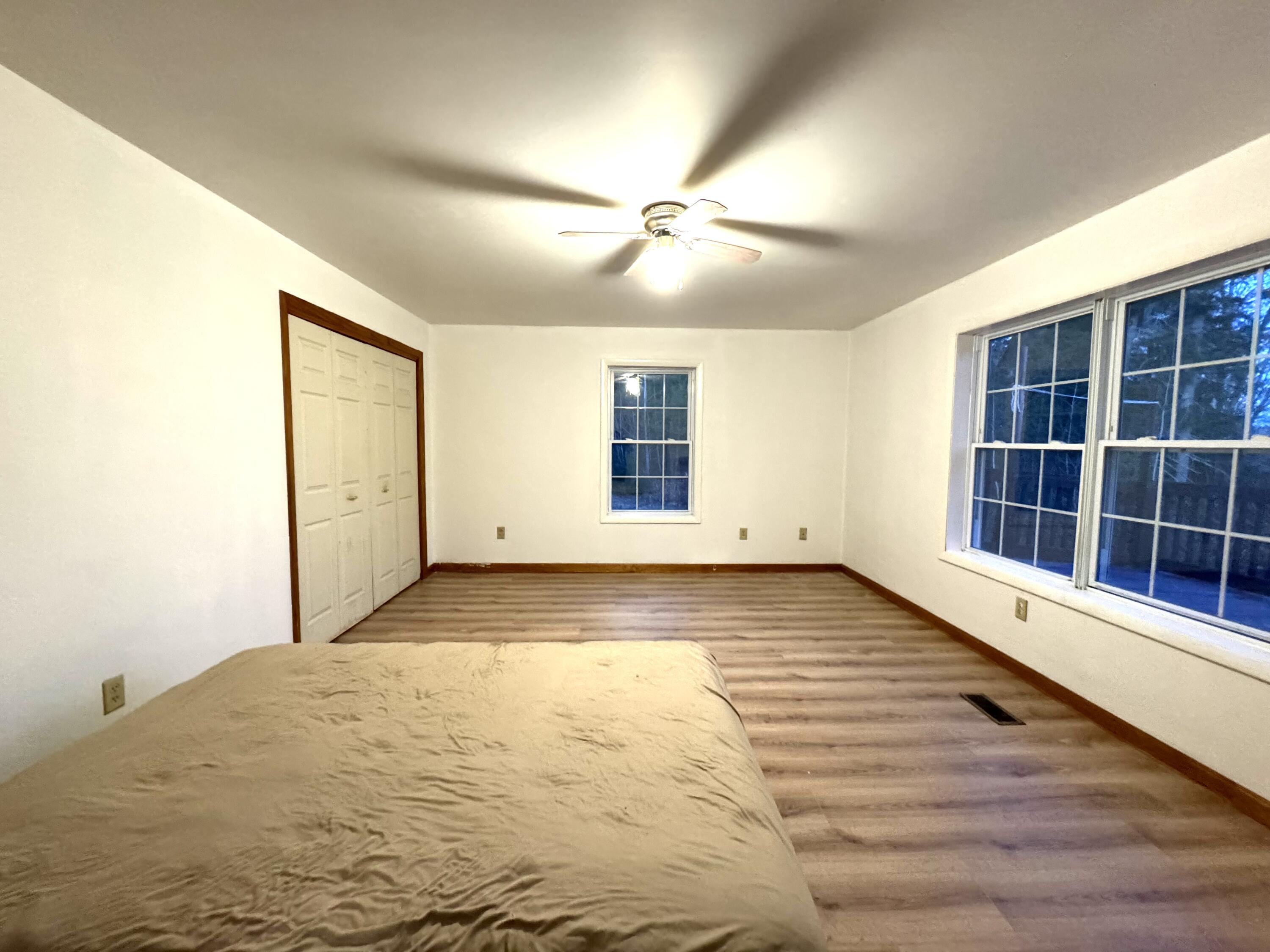 554 River Road Property Photo 10