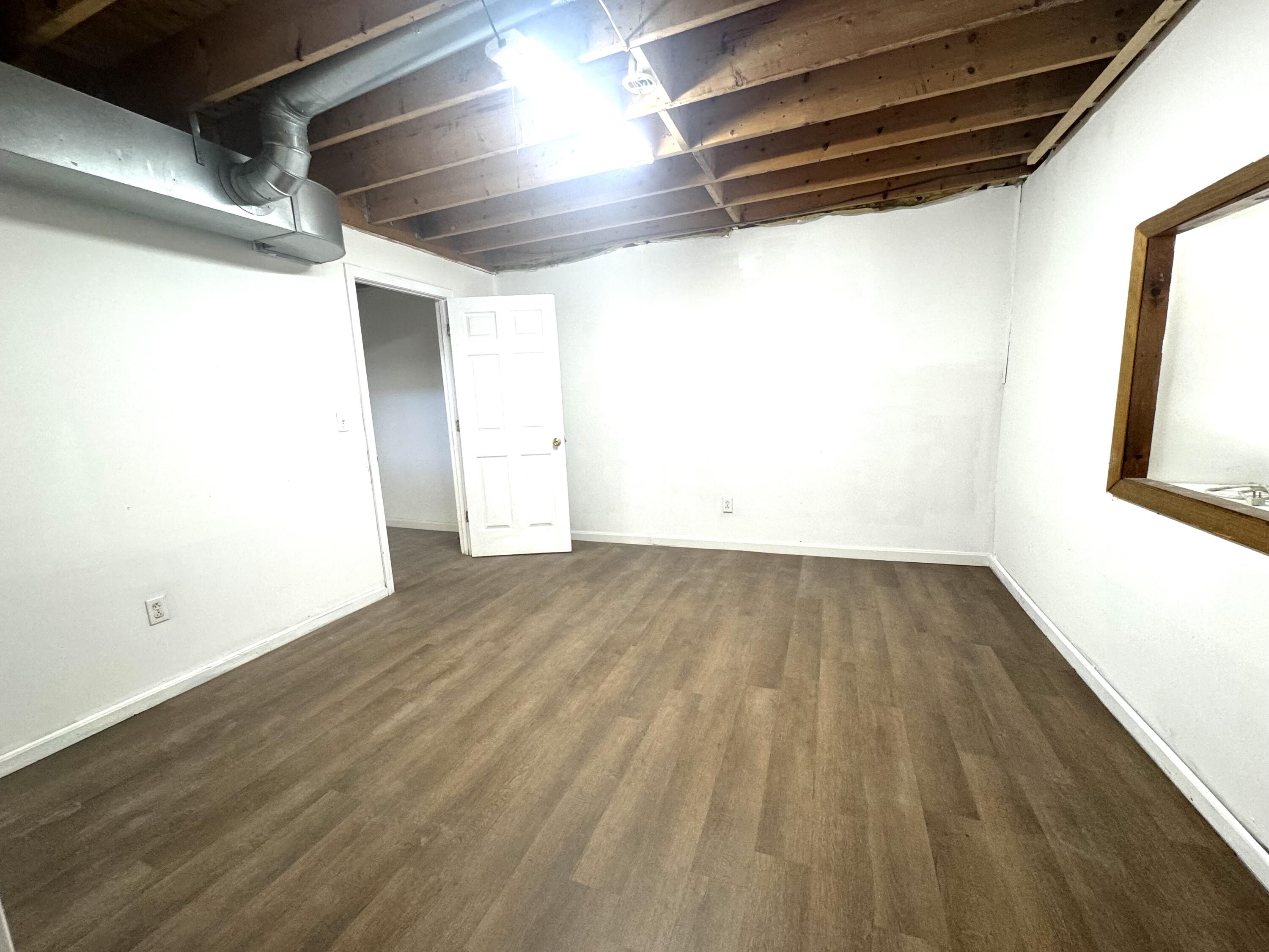 554 River Road Property Photo 15