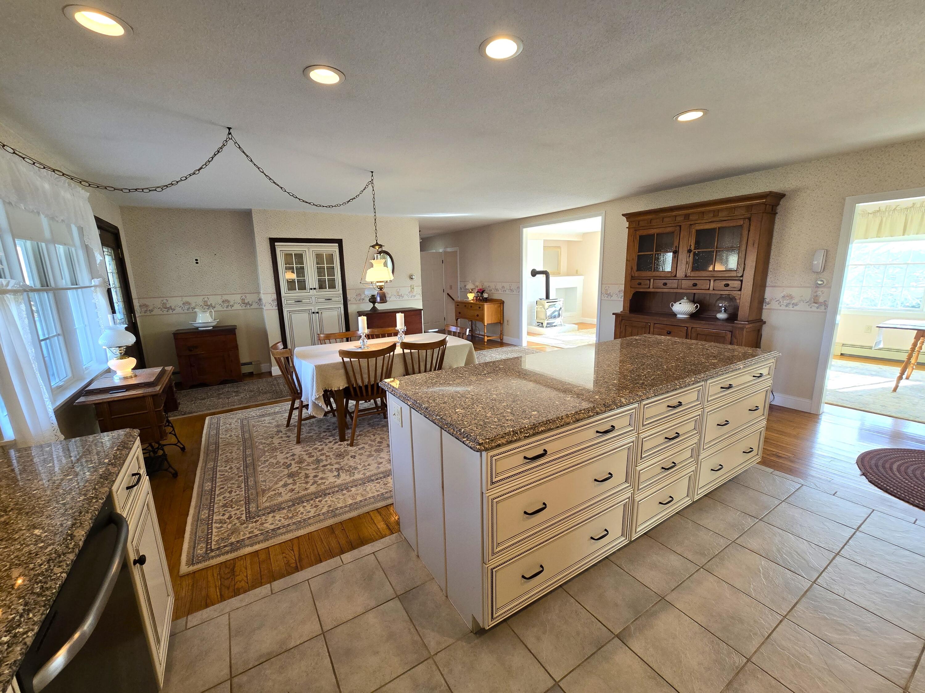 110 Shore Road Property Photo 16