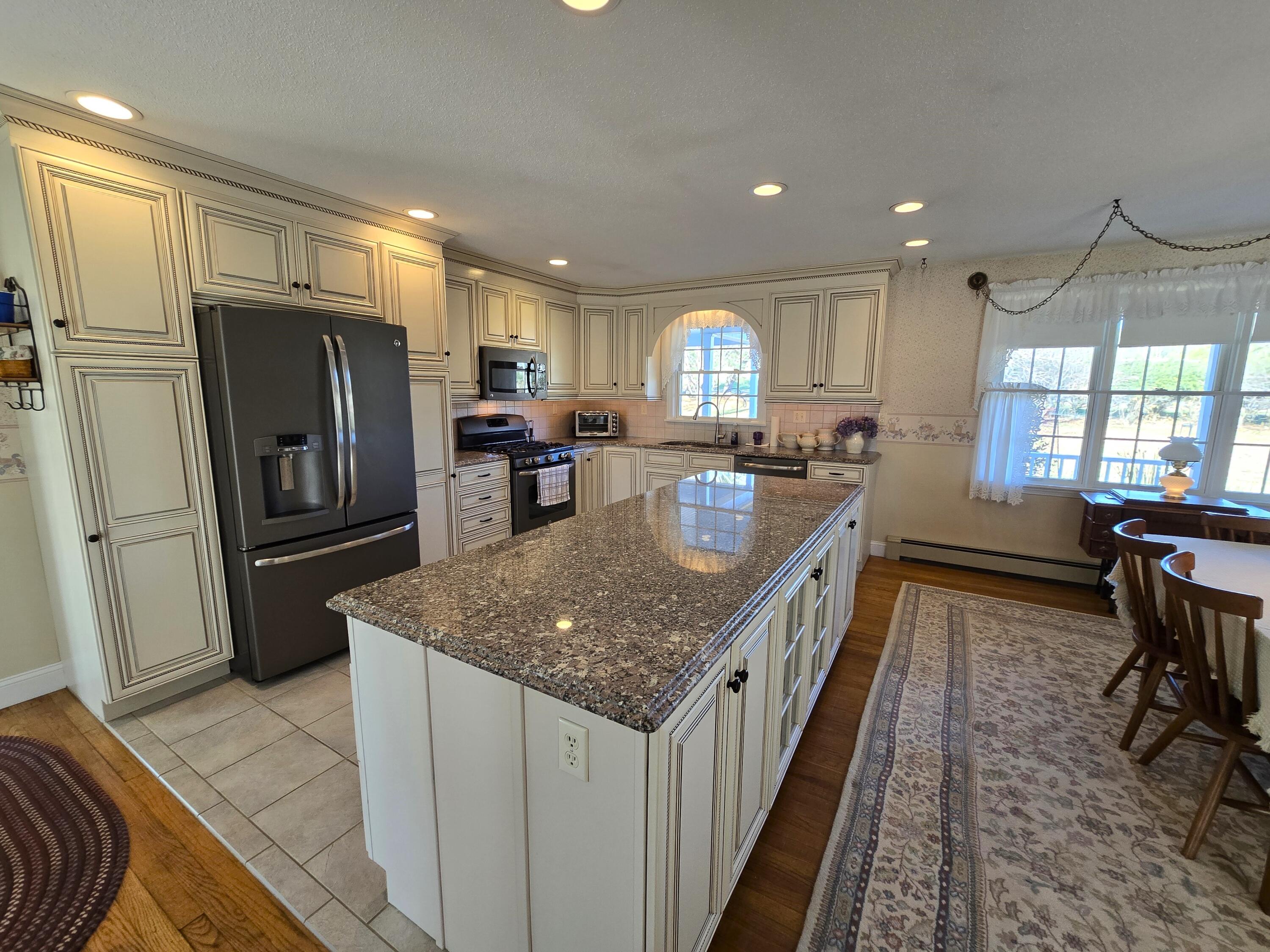 110 Shore Road Property Photo 17