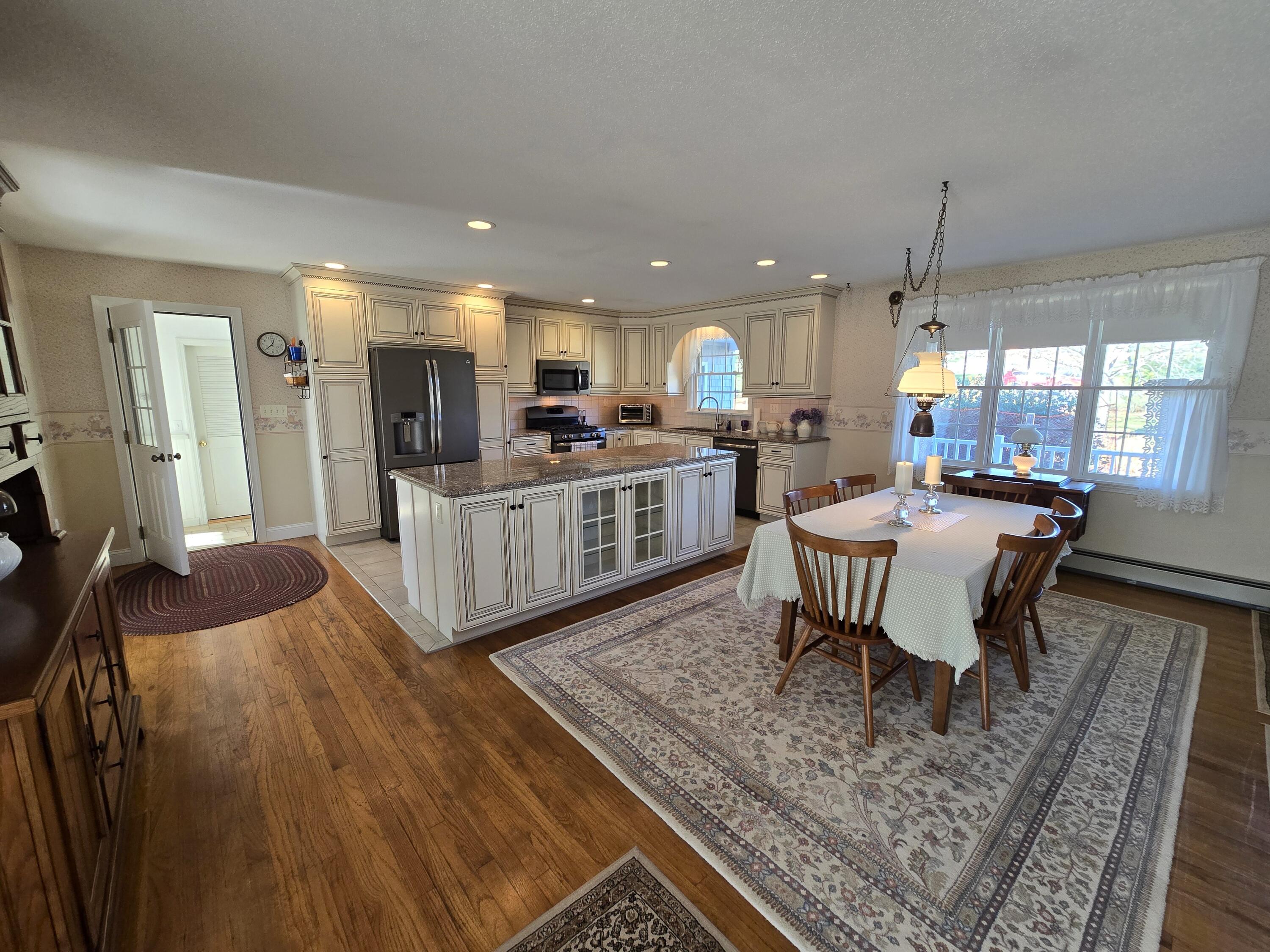 110 Shore Road Property Photo 21