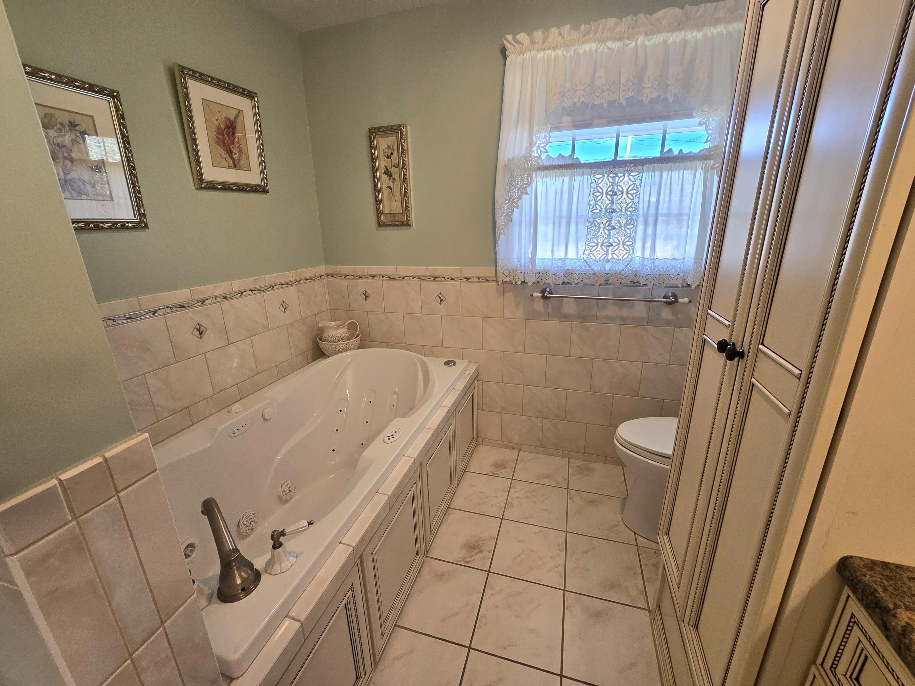110 Shore Road Property Photo 40