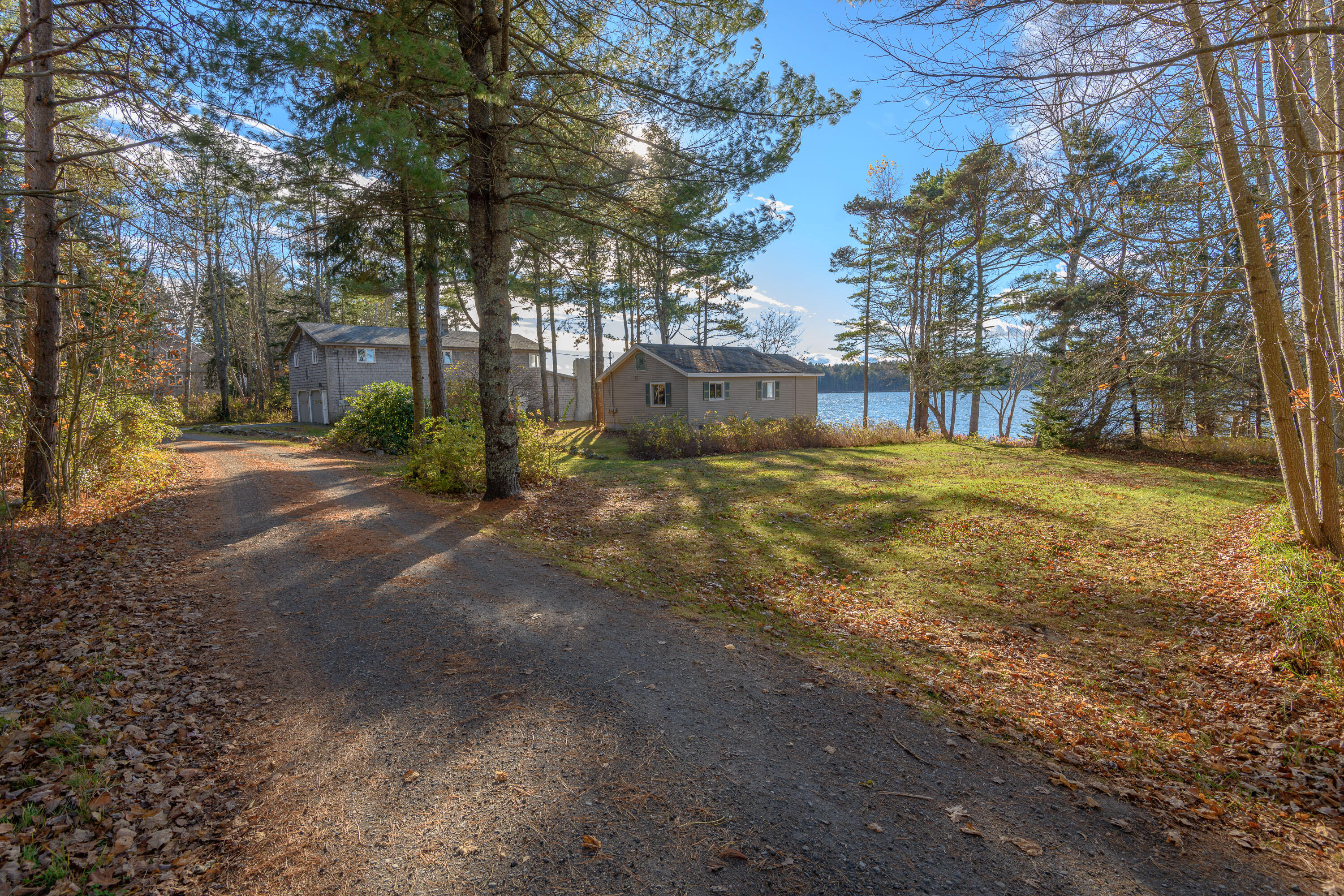 117 & 113 Loop Road Property Photo 13