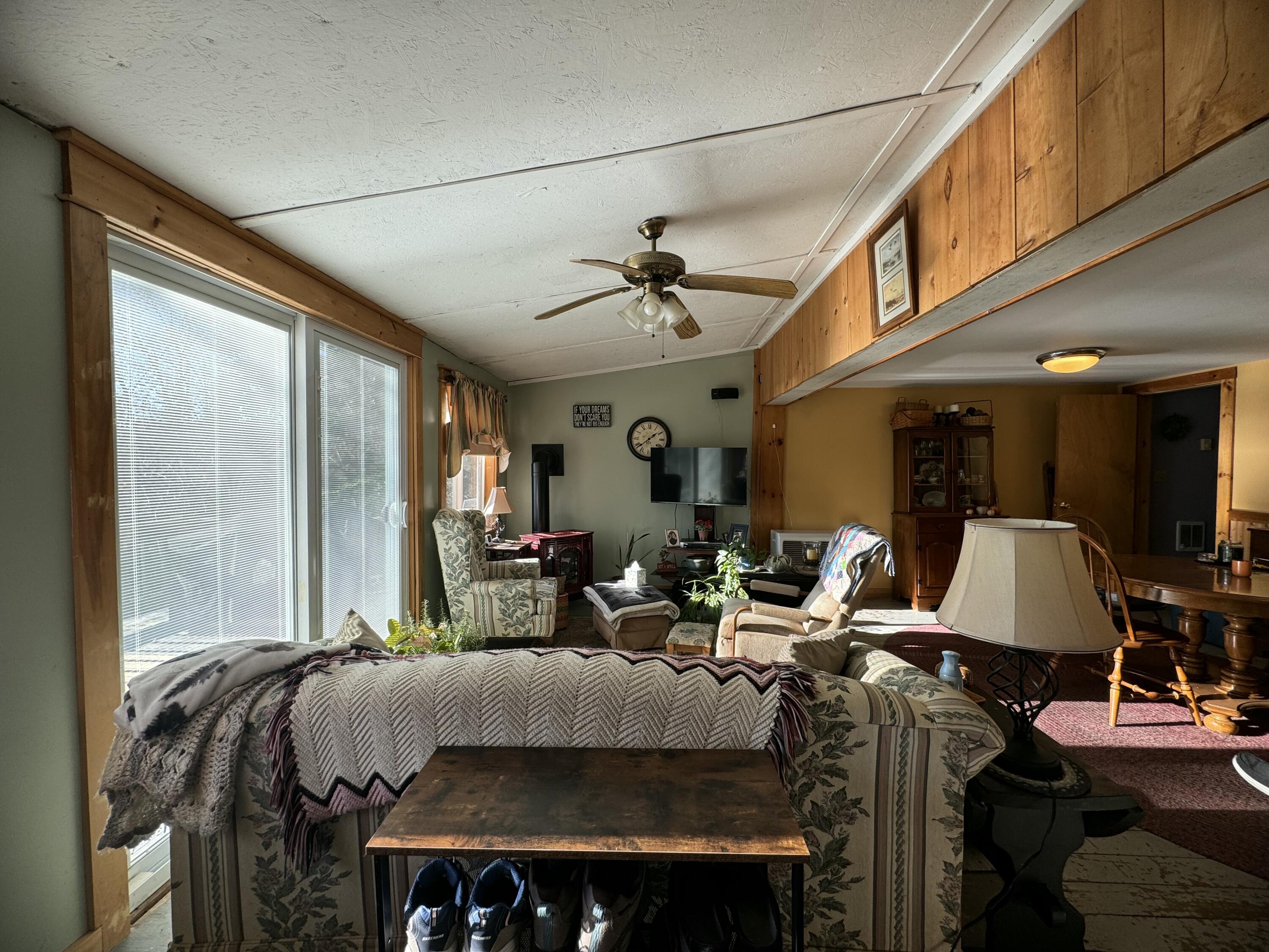 49 N Shore Road Property Photo 11
