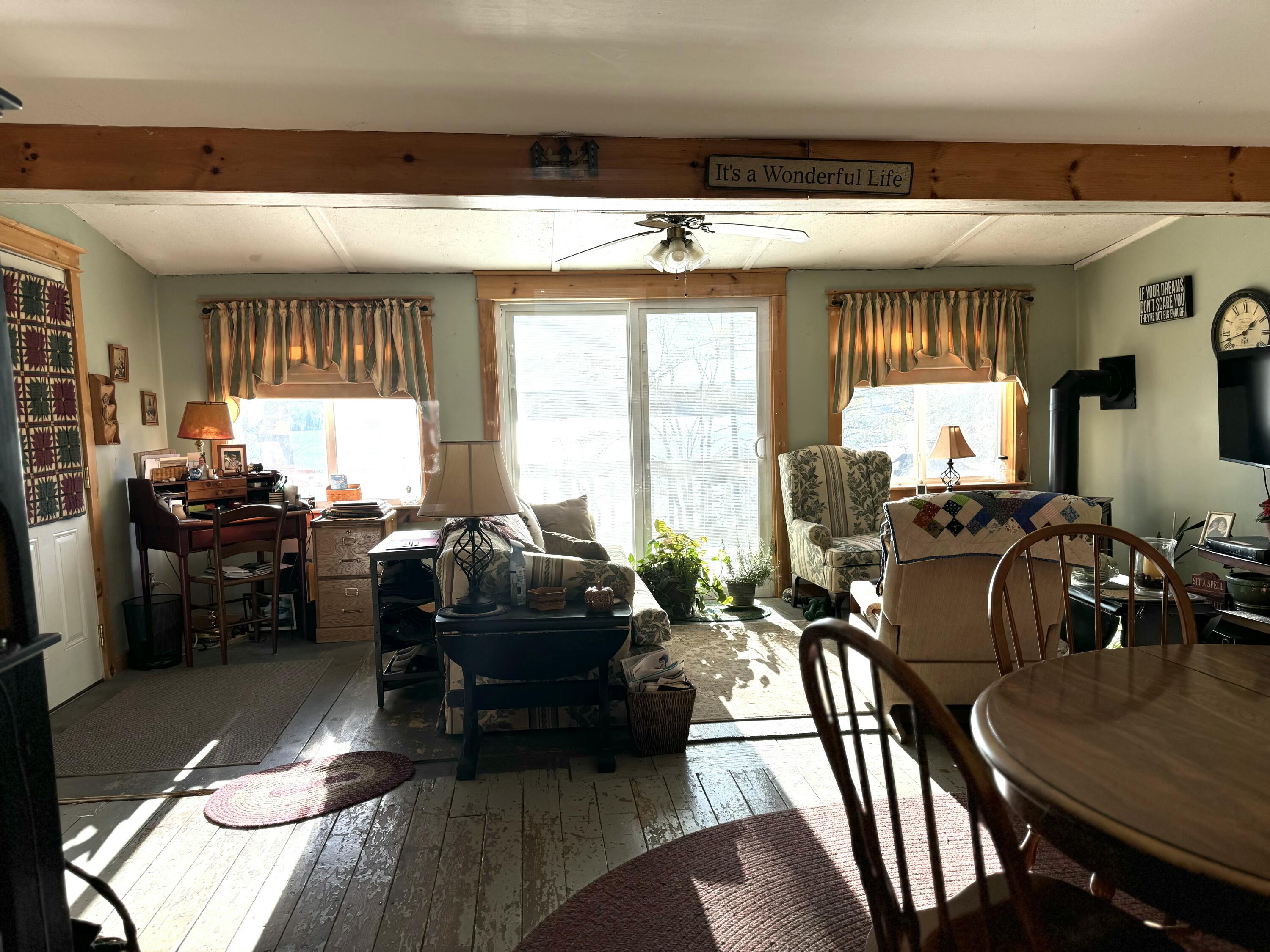 49 N Shore Road Property Photo 18