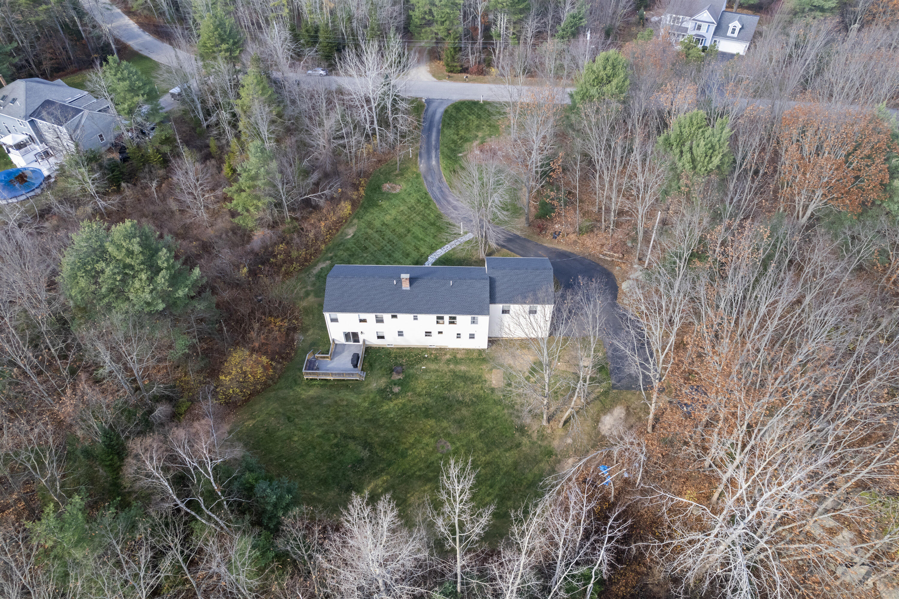 9 Sky Oaks Drive Property Photo 4