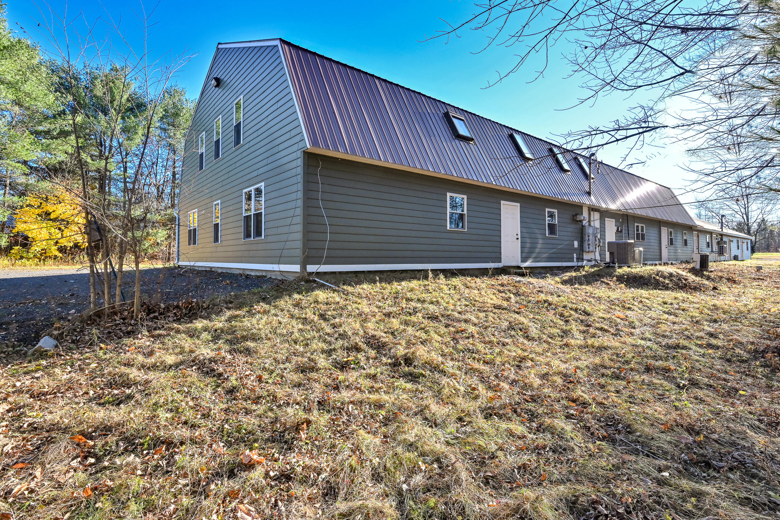 675 Western Avenue Property Photo 4
