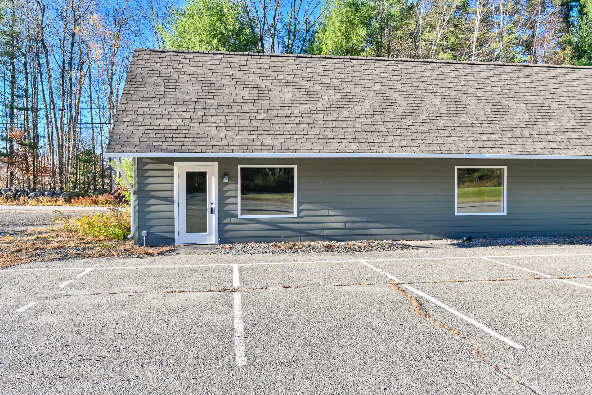 675 Western Avenue Property Photo 17