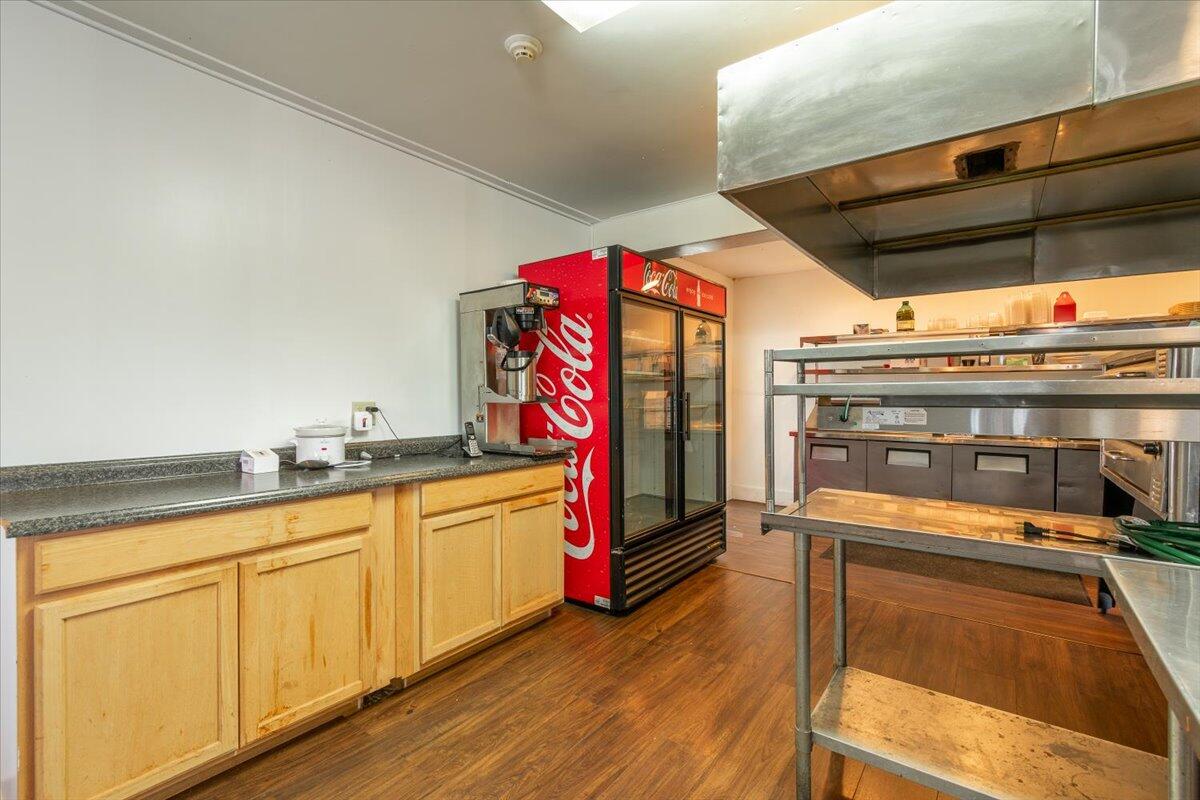 1587 Atlantic Highway Property Photo 24