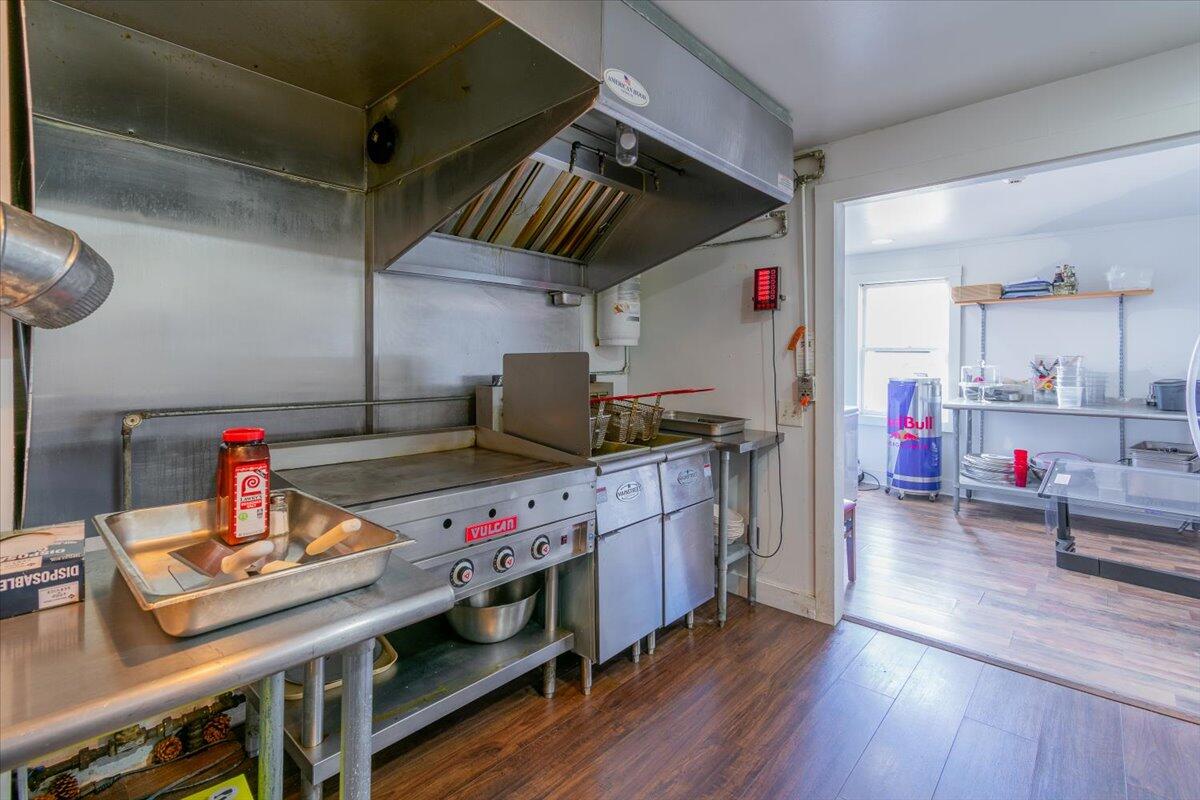 1587 Atlantic Highway Property Photo 31