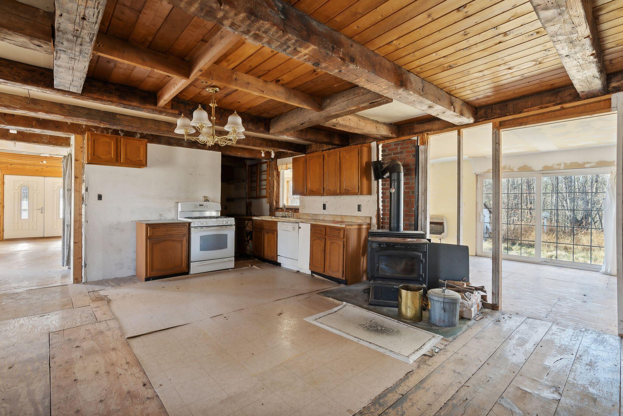 454 N Parish Road Property Photo 11
