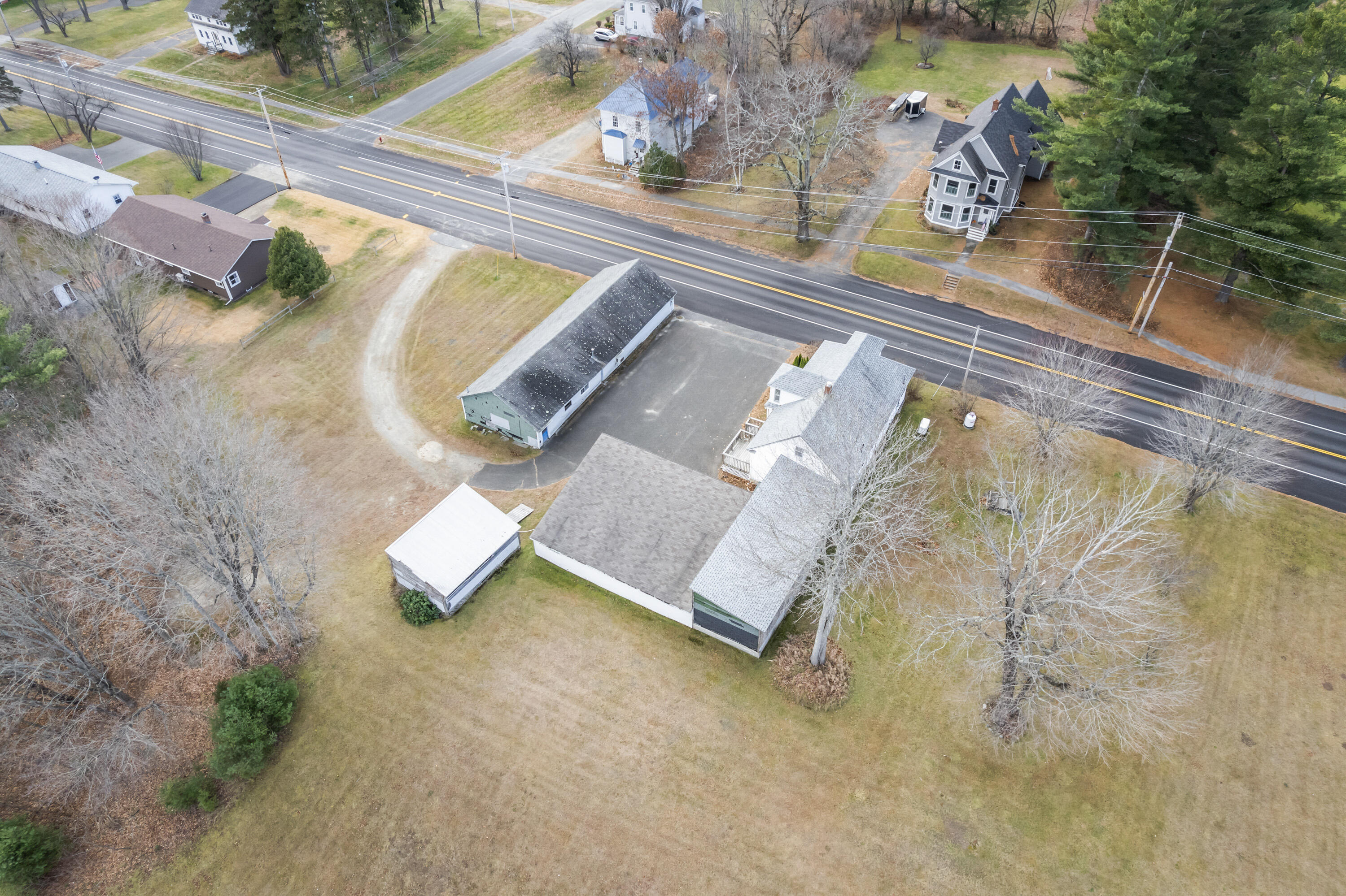 335 & 341 Hartland Avenue Property Photo 67