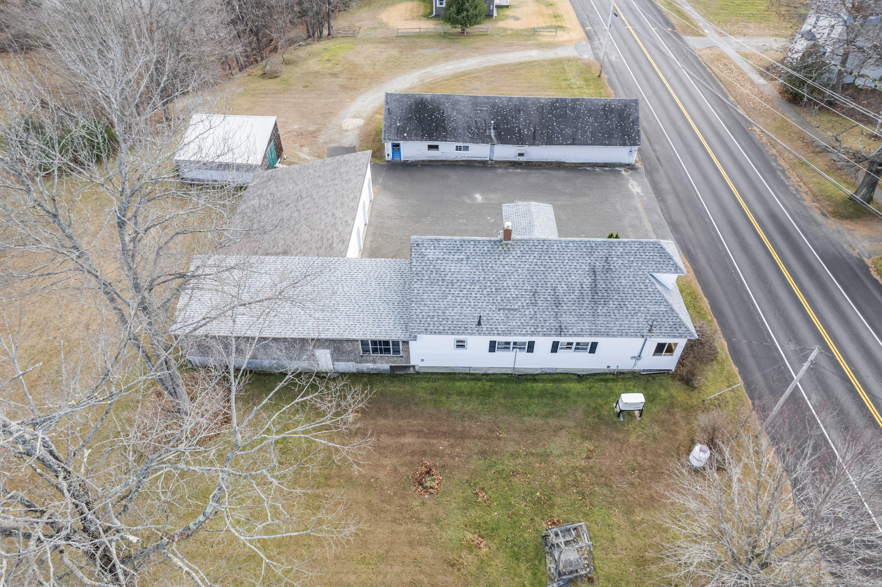 335 & 341 Hartland Avenue Property Photo 68
