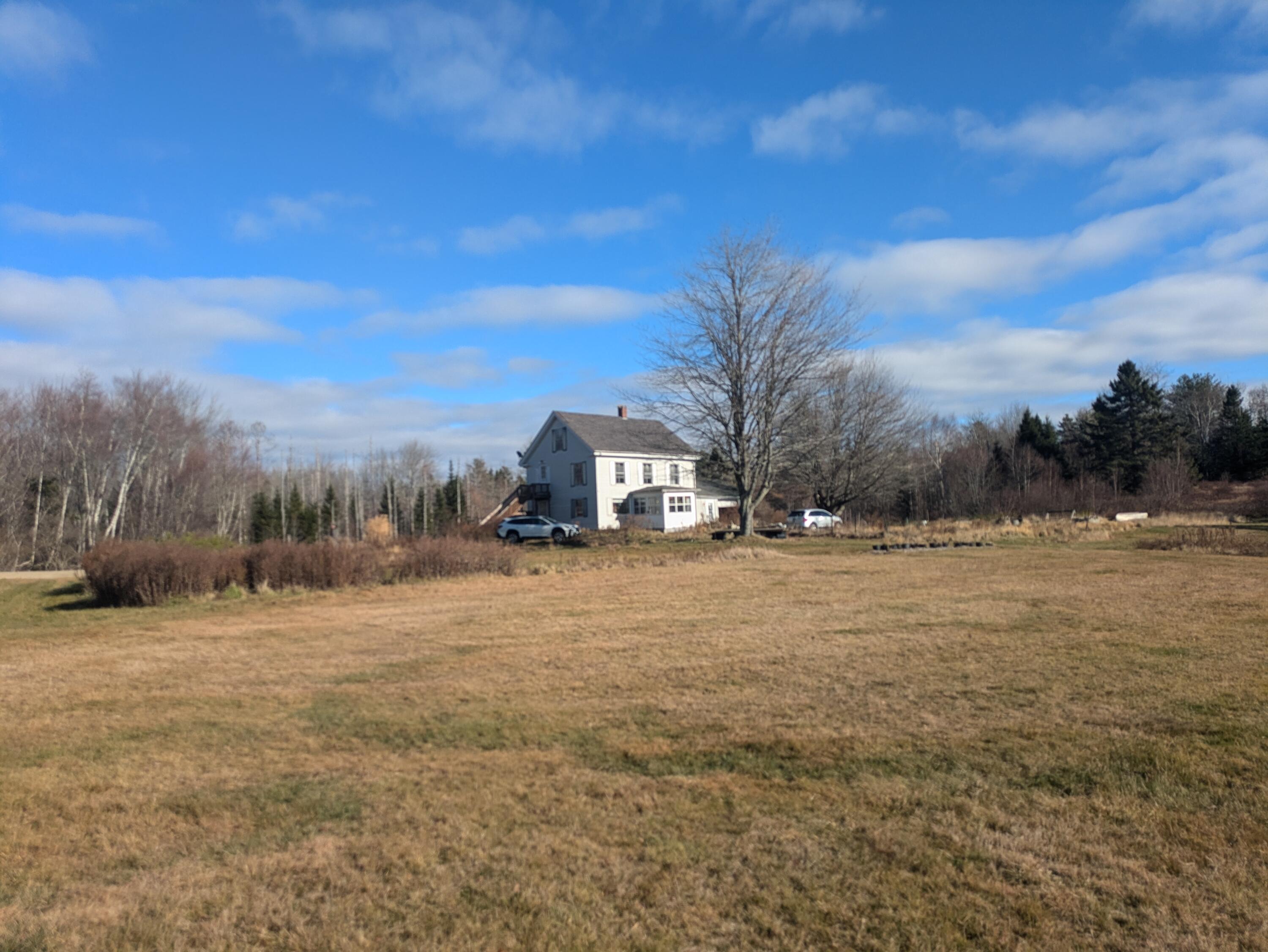 85 Ficketts Point Road Property Photo 3