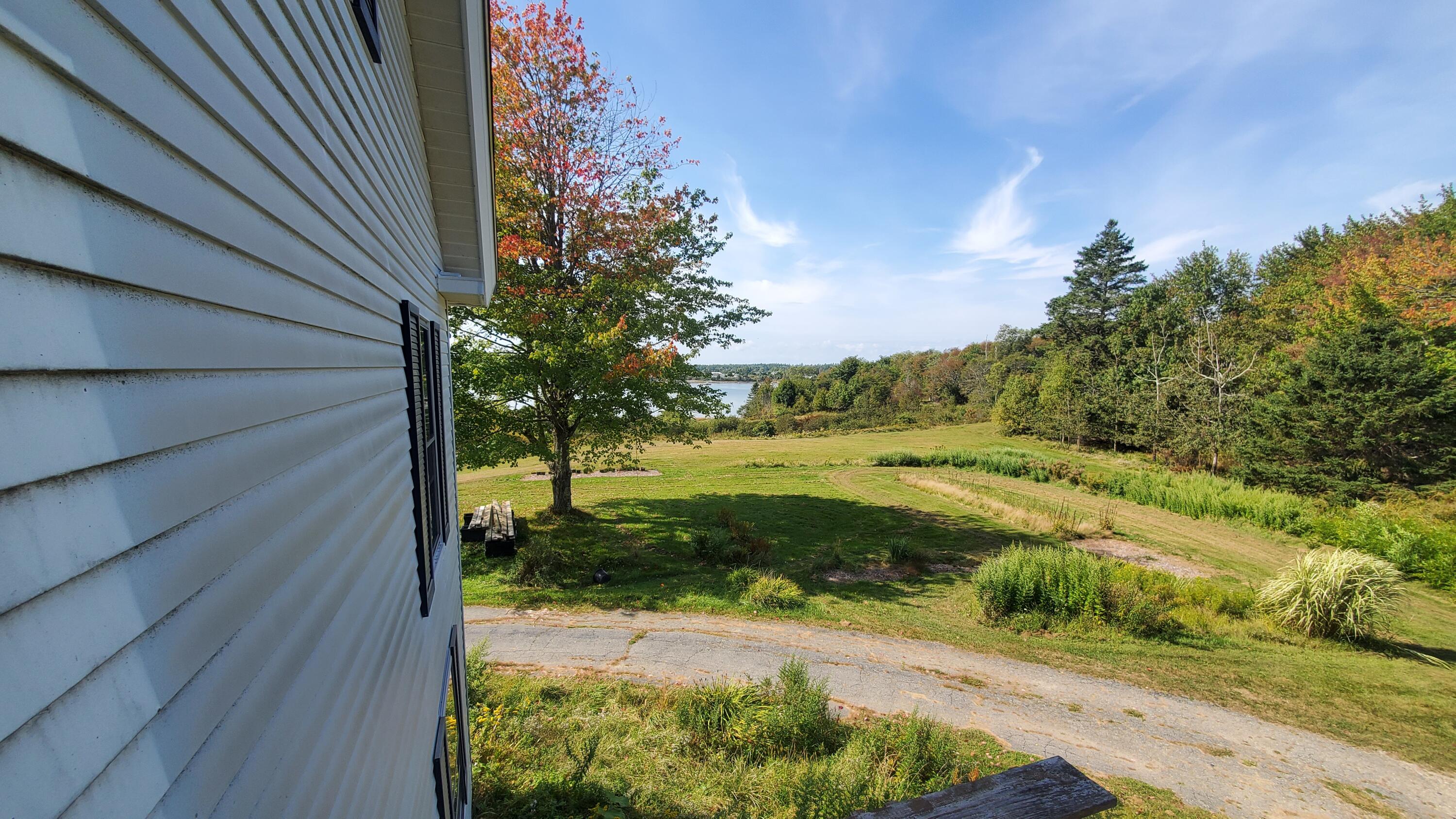 85 Ficketts Point Road Property Photo 10