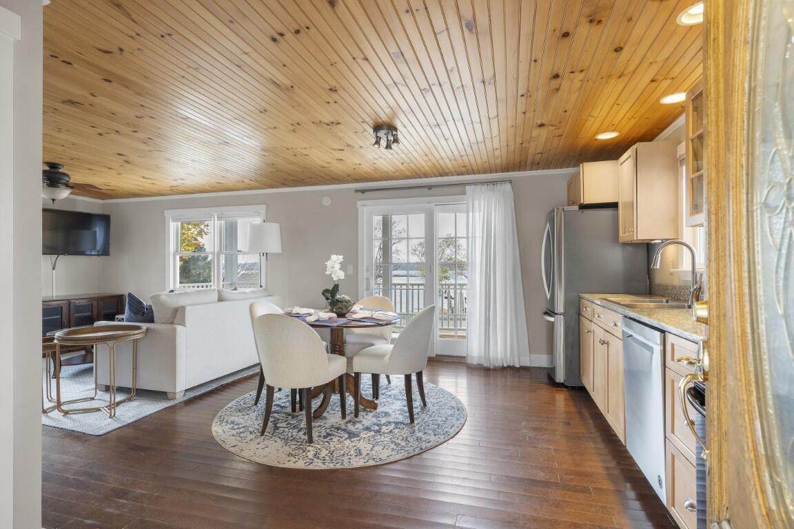 47 & 49 Atlantic Avenue Property Photo 56