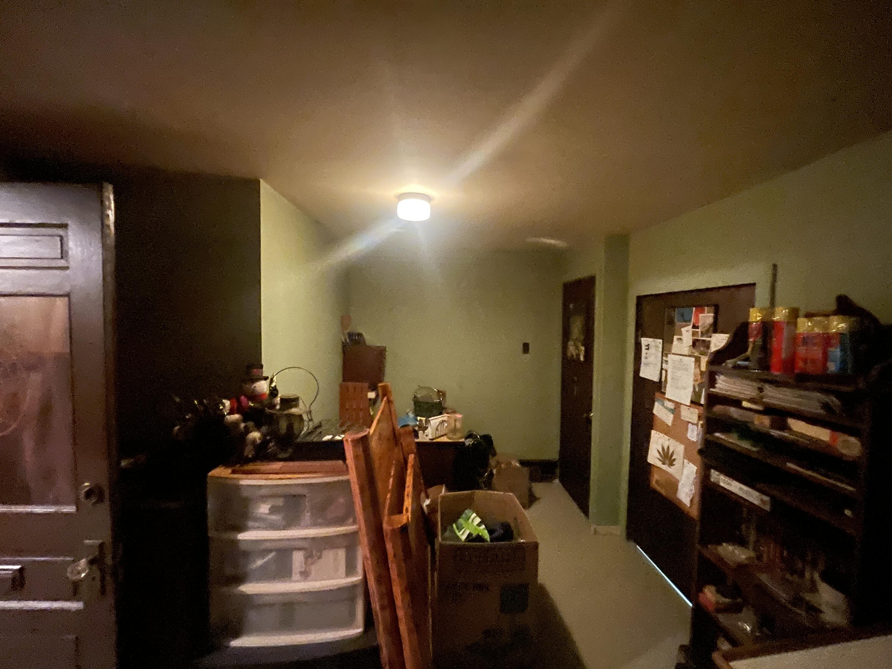 15 Veteran Court Property Photo 16