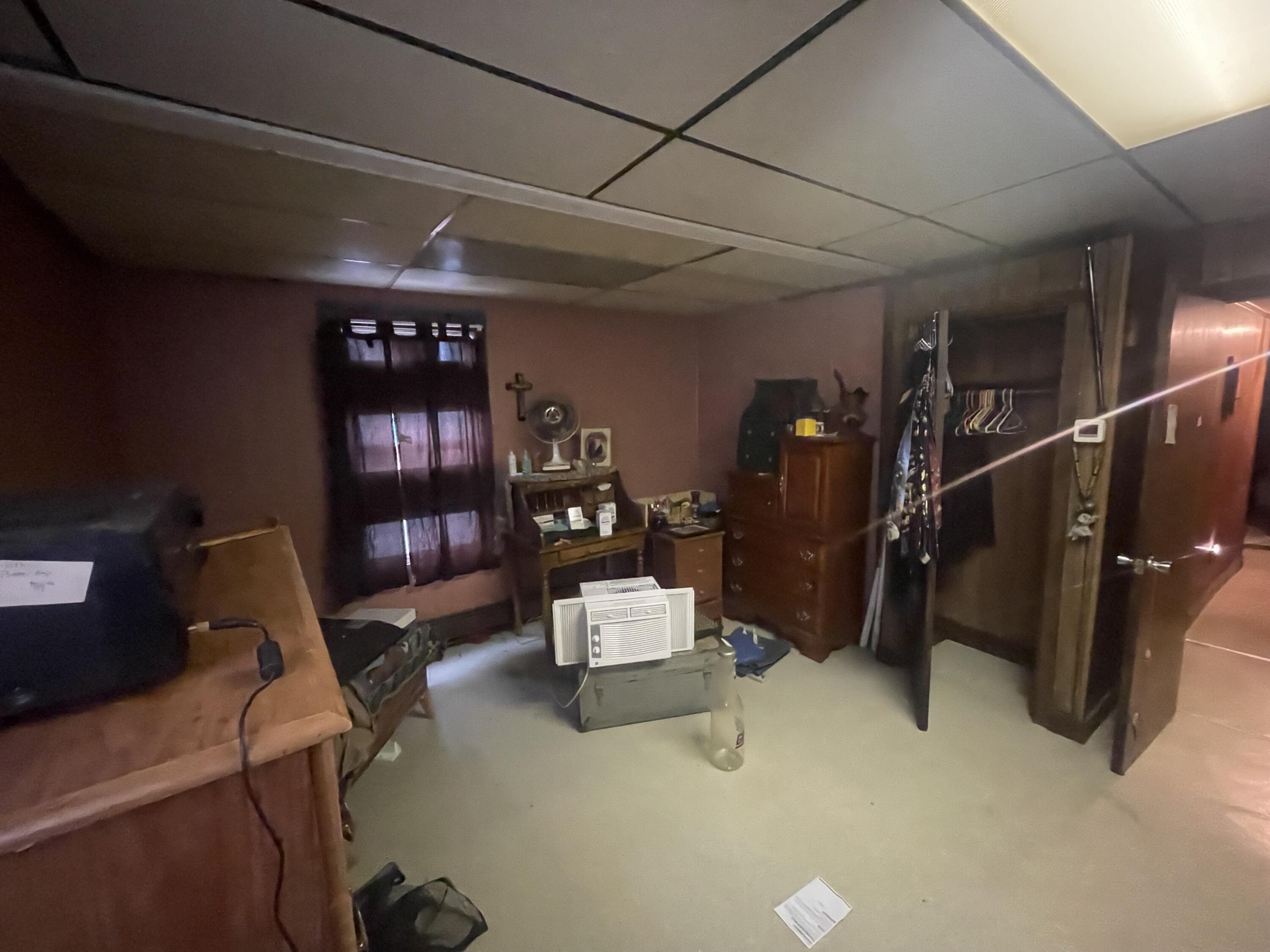 15 Veteran Court Property Photo 17