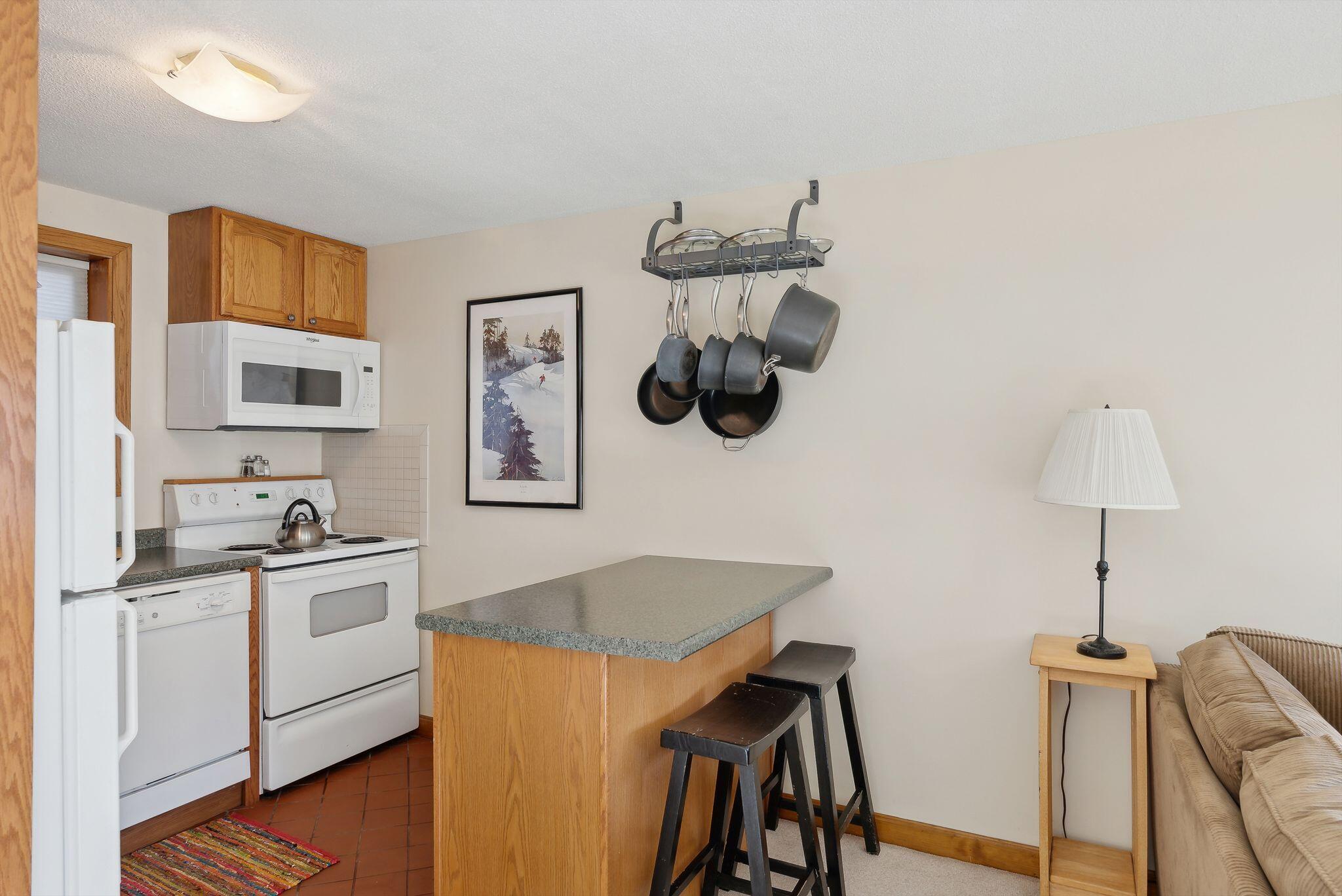 44 Express Lane Property Photo 13