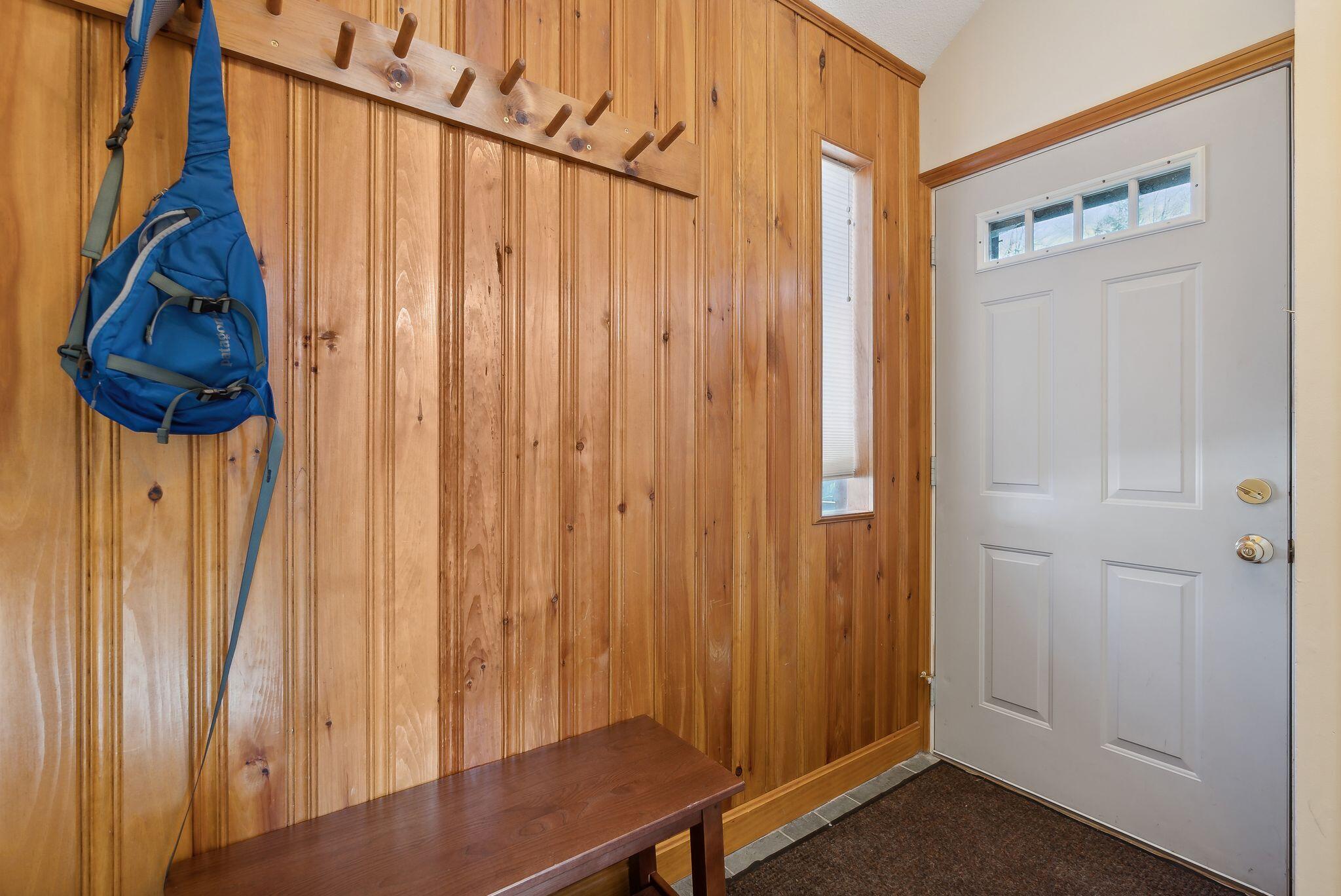 44 Express Lane Property Photo 18