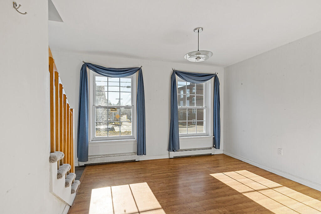 162 Main Street Property Photo 17