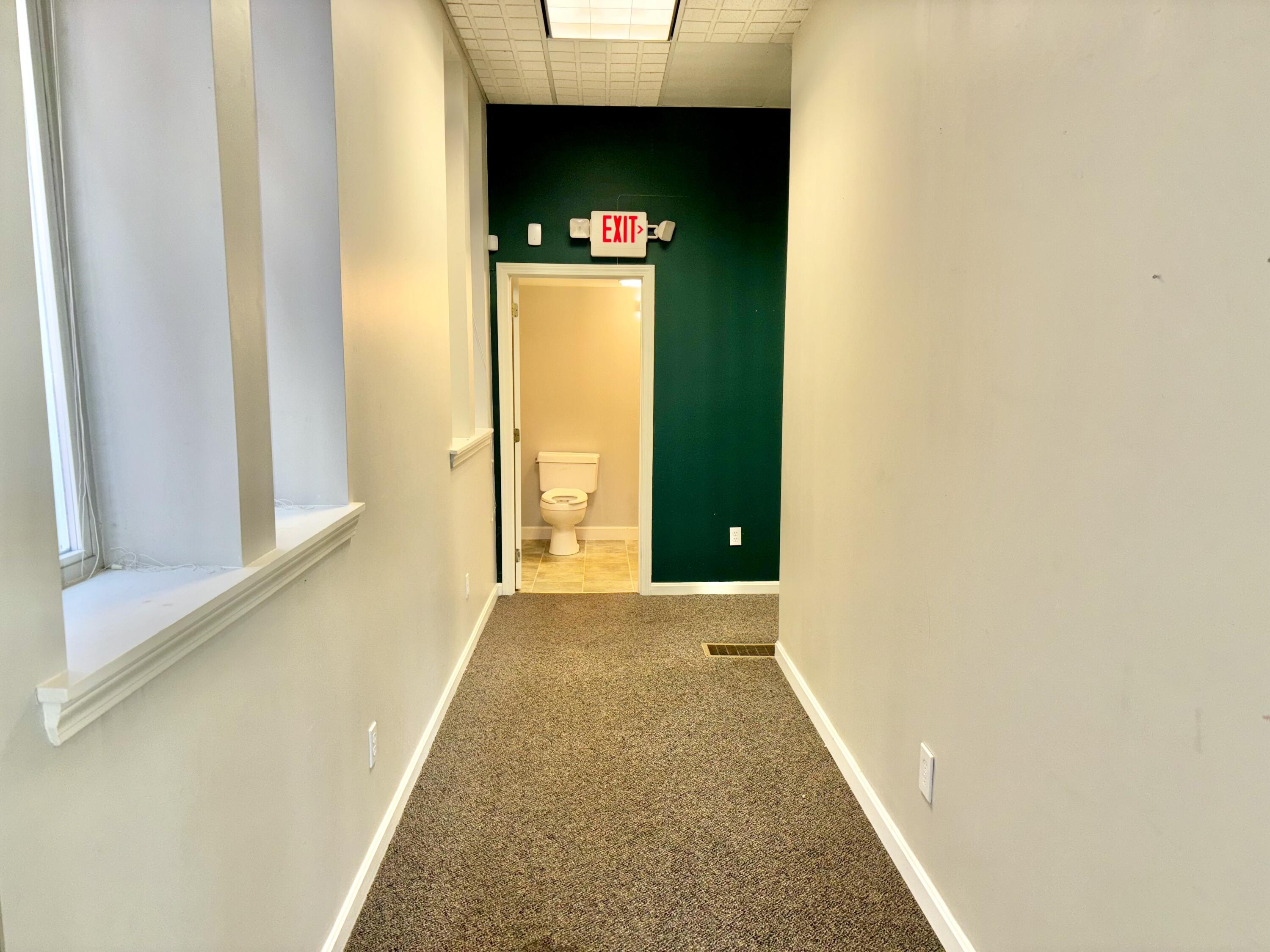 292 Main Street Property Photo 16
