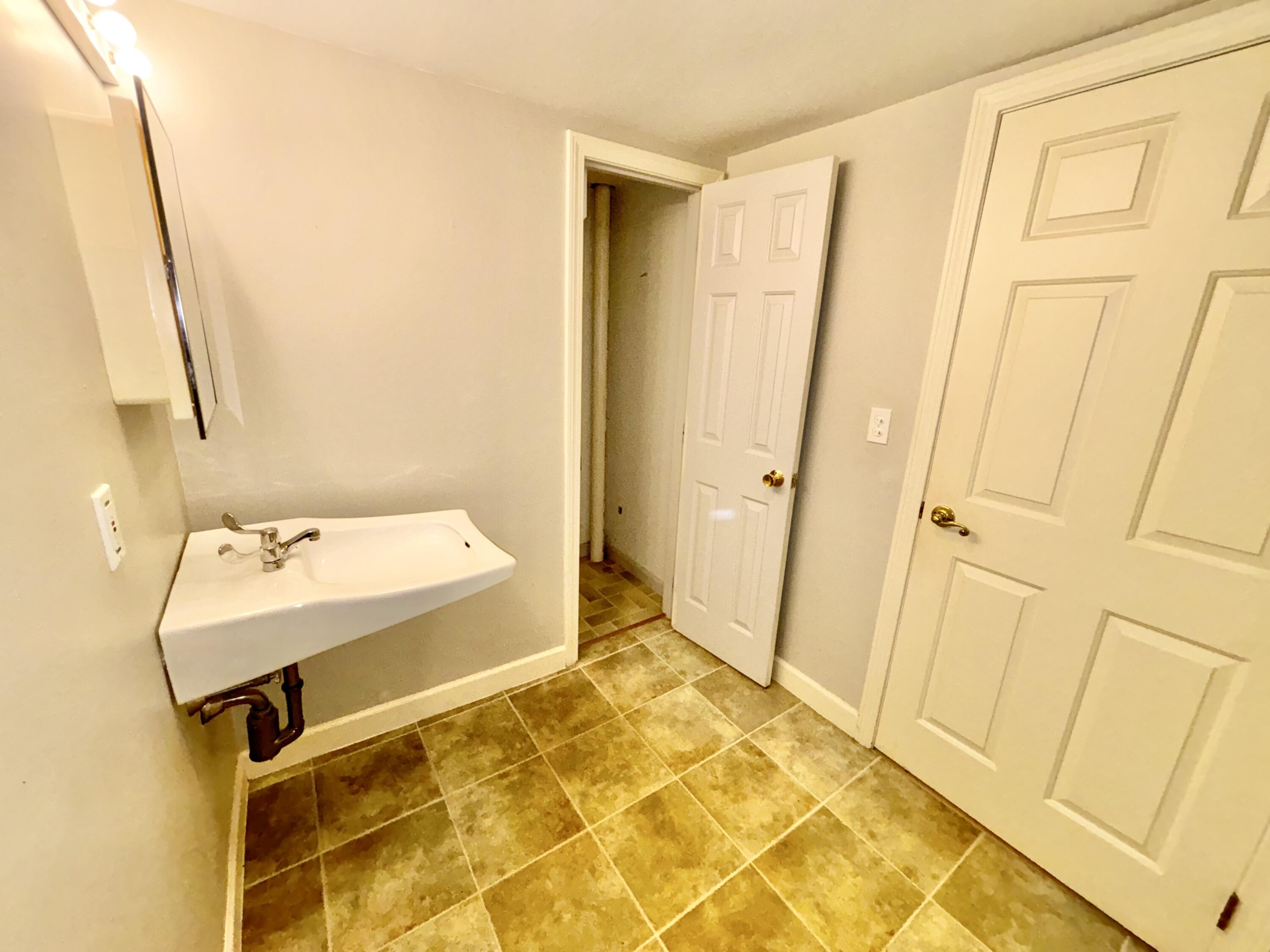 292 Main Street Property Photo 18