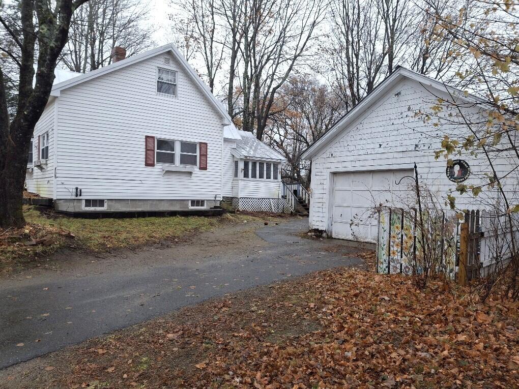 30 Curve Street Property Photo 4