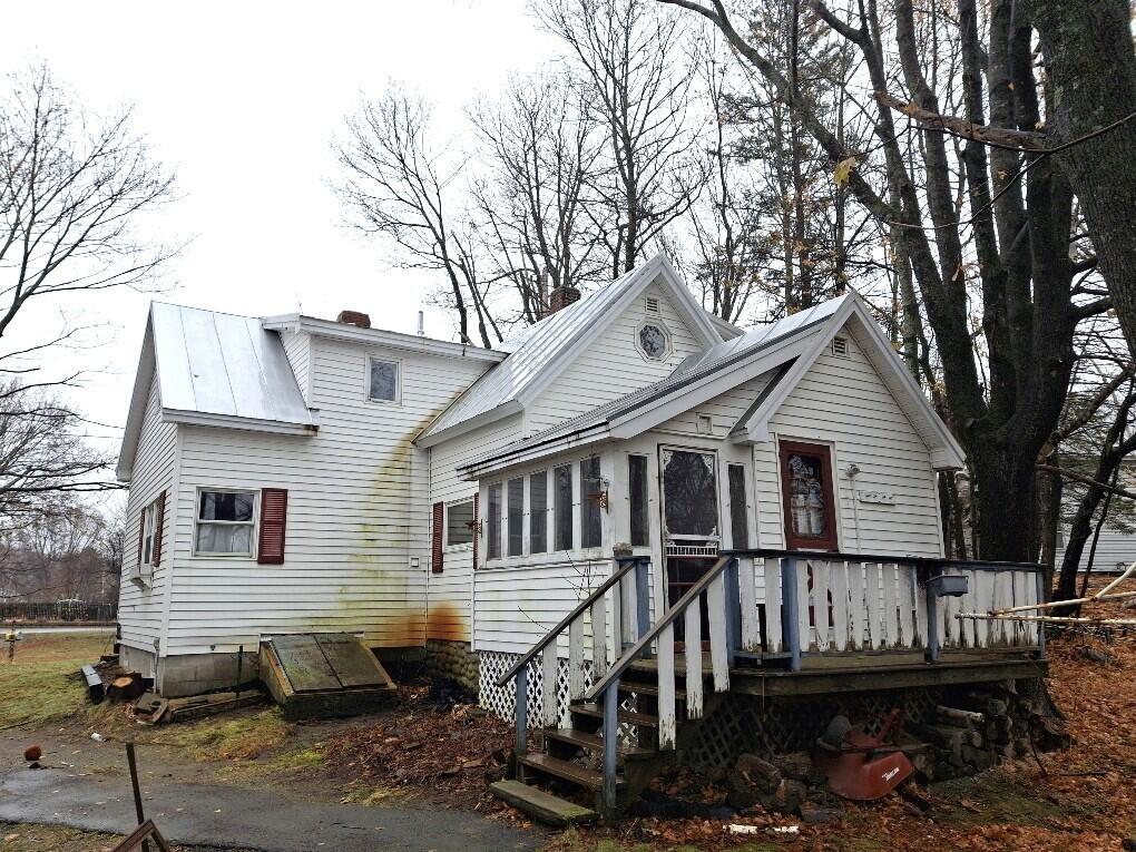 30 Curve Street Property Photo 7