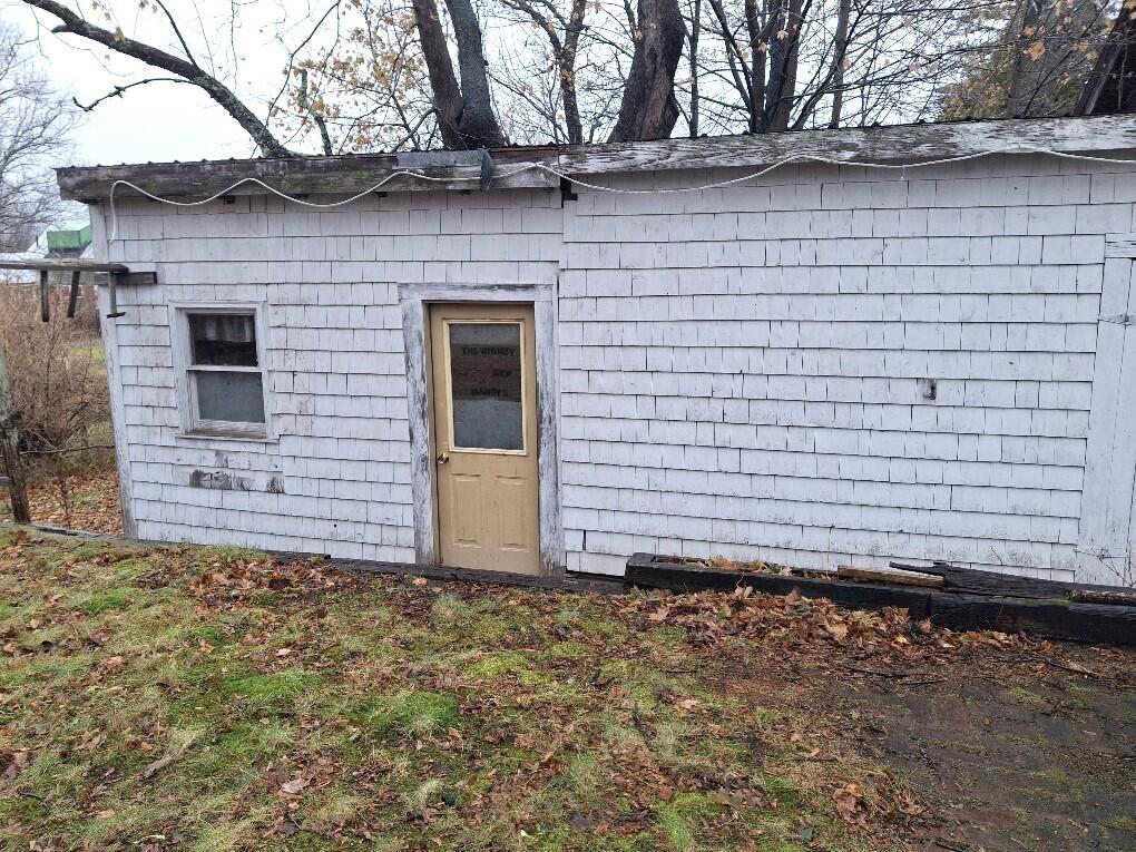 30 Curve Street Property Photo 9
