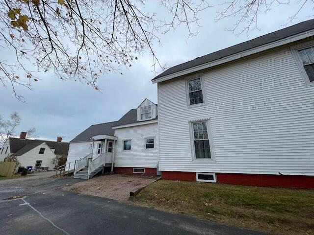 52 Washington Street Property Photo 15
