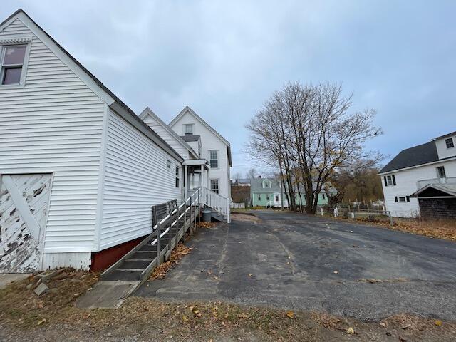 52 Washington Street Property Photo 19