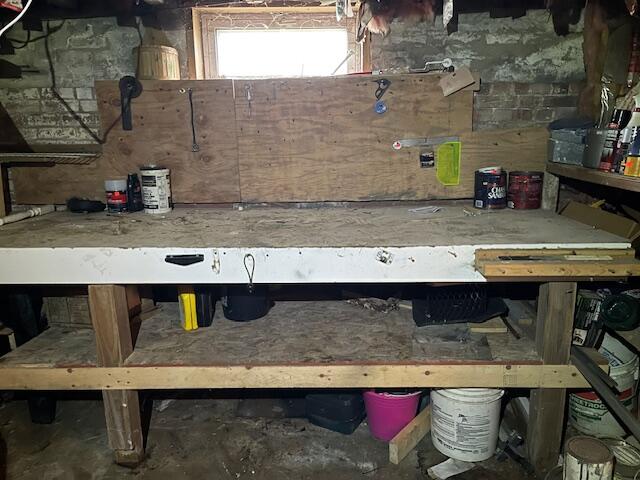 52 Washington Street Property Photo 81